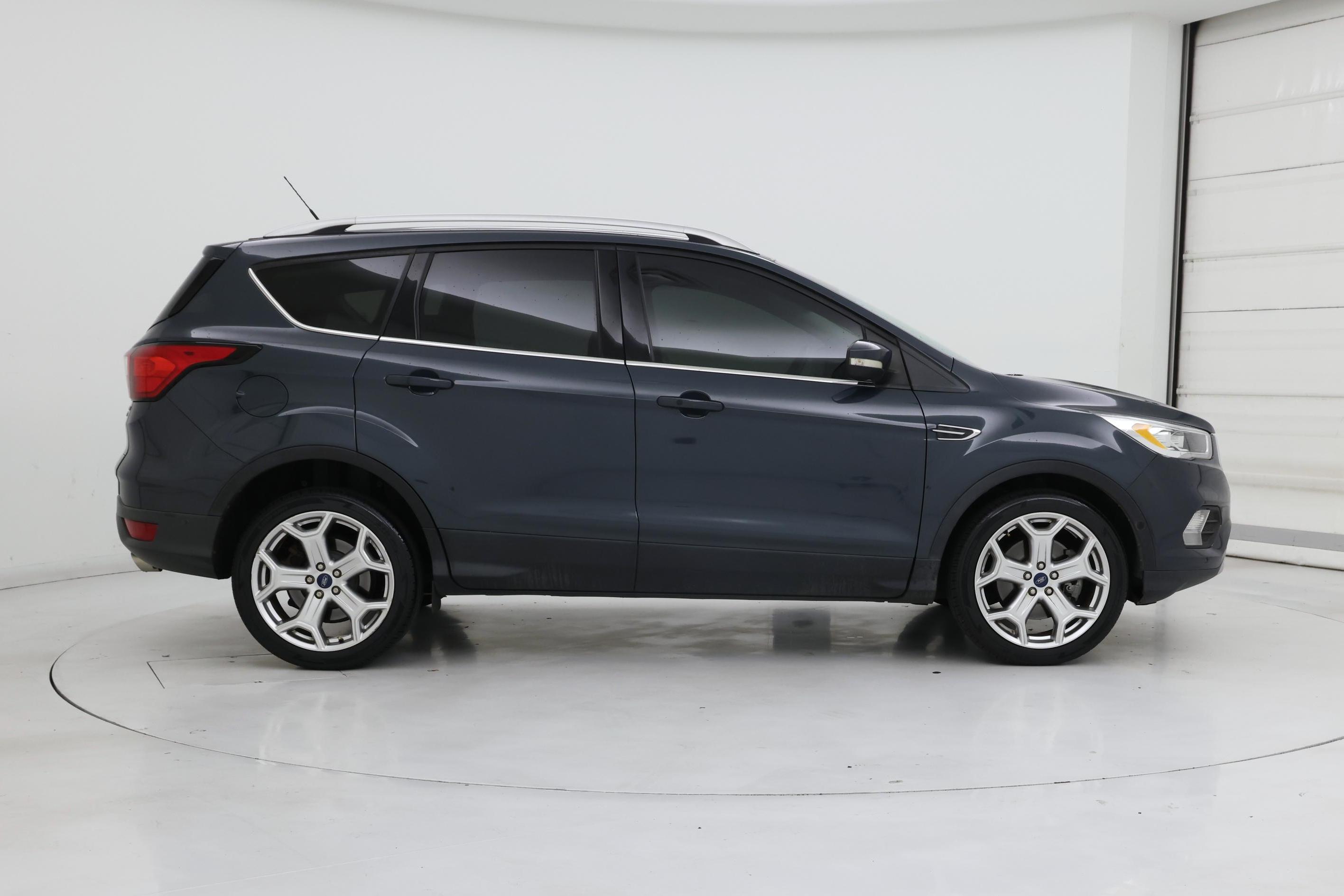 Thumbnail: 2019 Ford Escape - 7