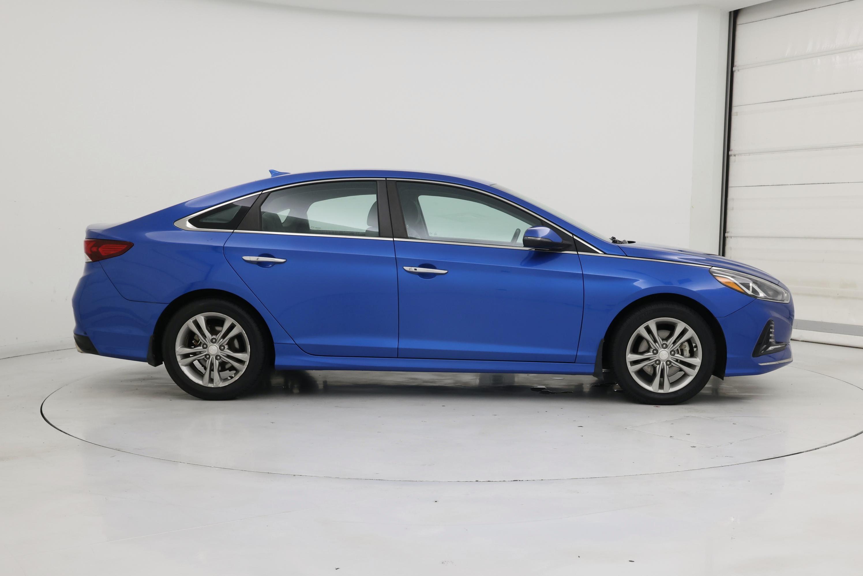 Thumbnail: 2018 Hyundai Sonata - 7