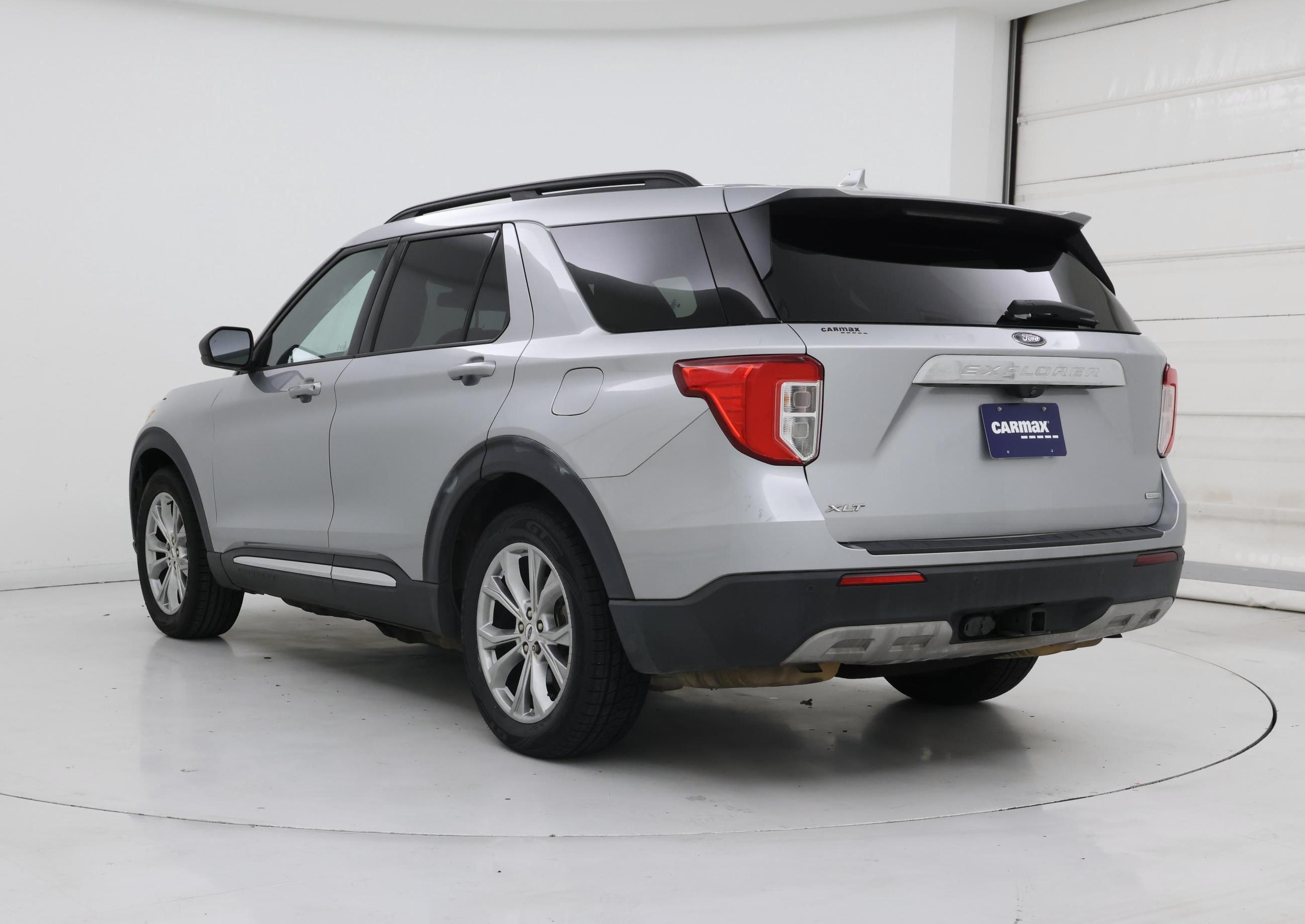 Thumbnail: 2020 Ford Explorer - 2