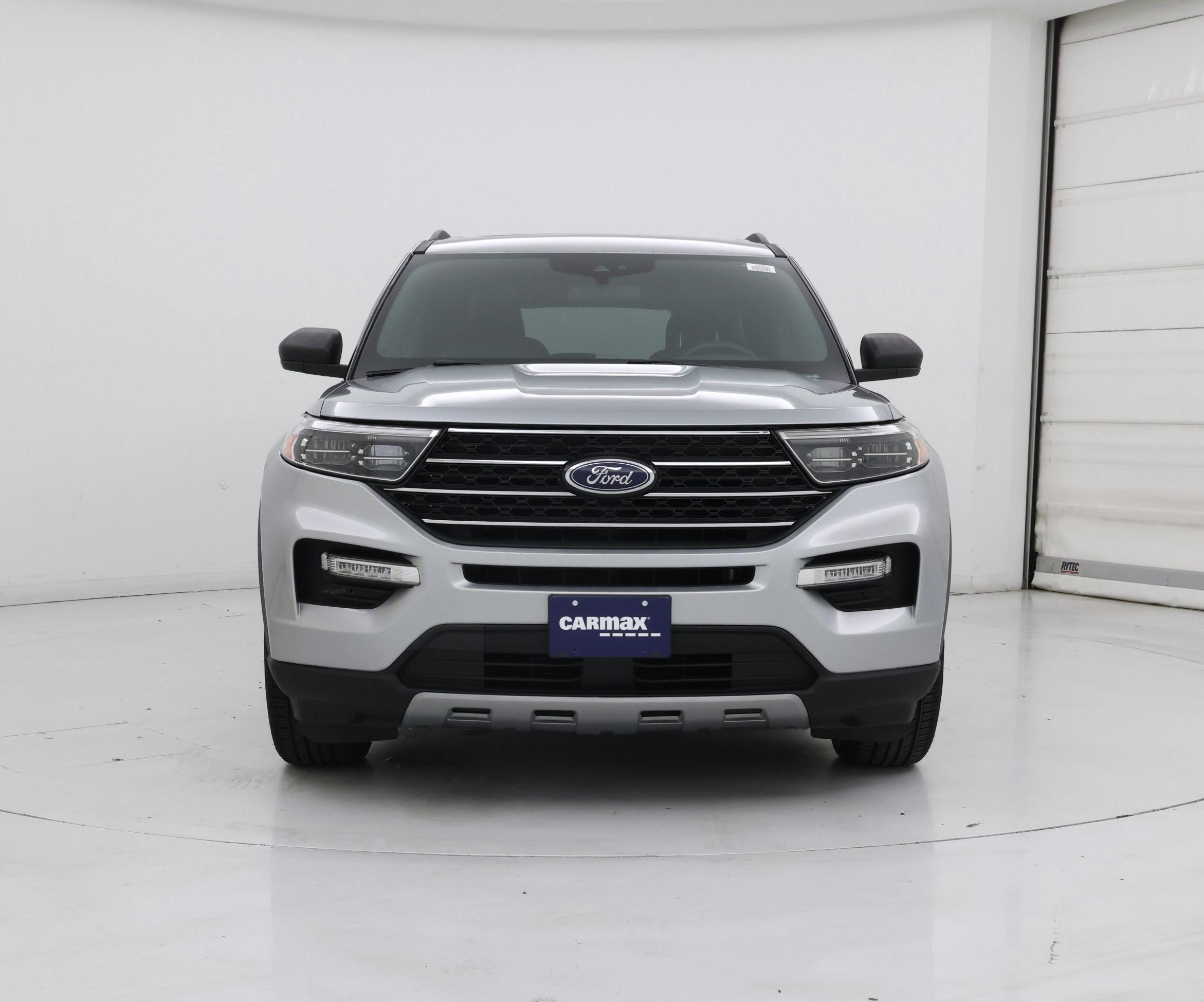 Thumbnail: 2020 Ford Explorer - 5