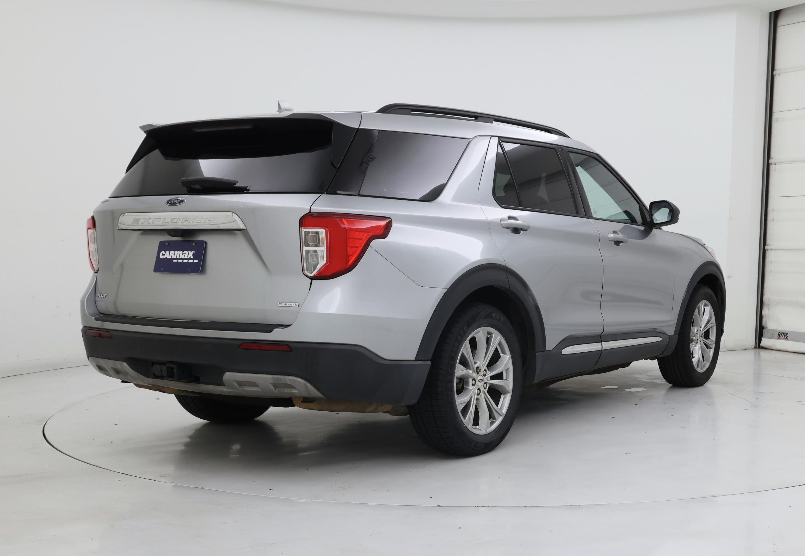 Thumbnail: 2020 Ford Explorer - 8