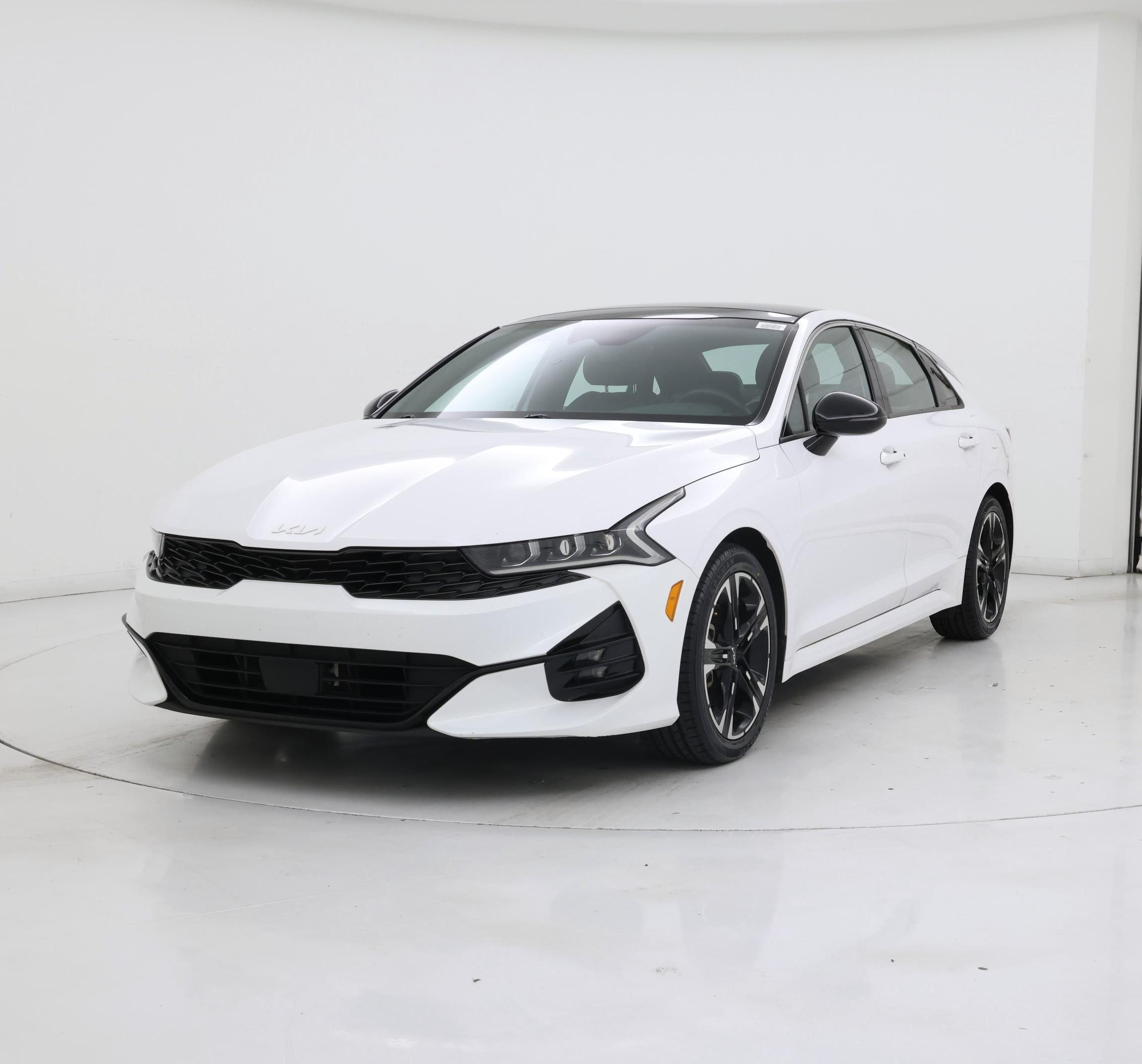 Thumbnail: 2023 Kia K5 - 4