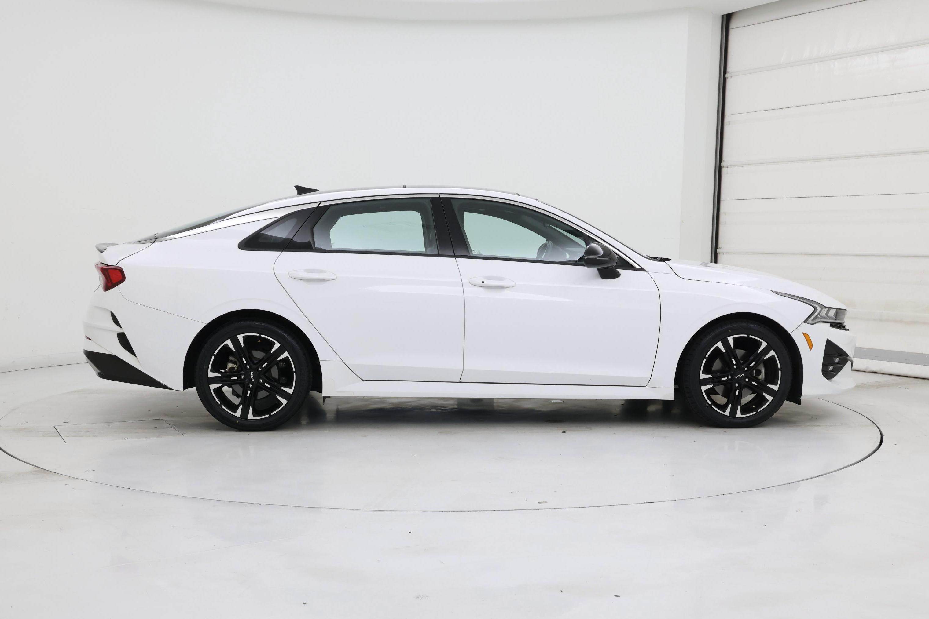 Thumbnail: 2023 Kia K5 - 7