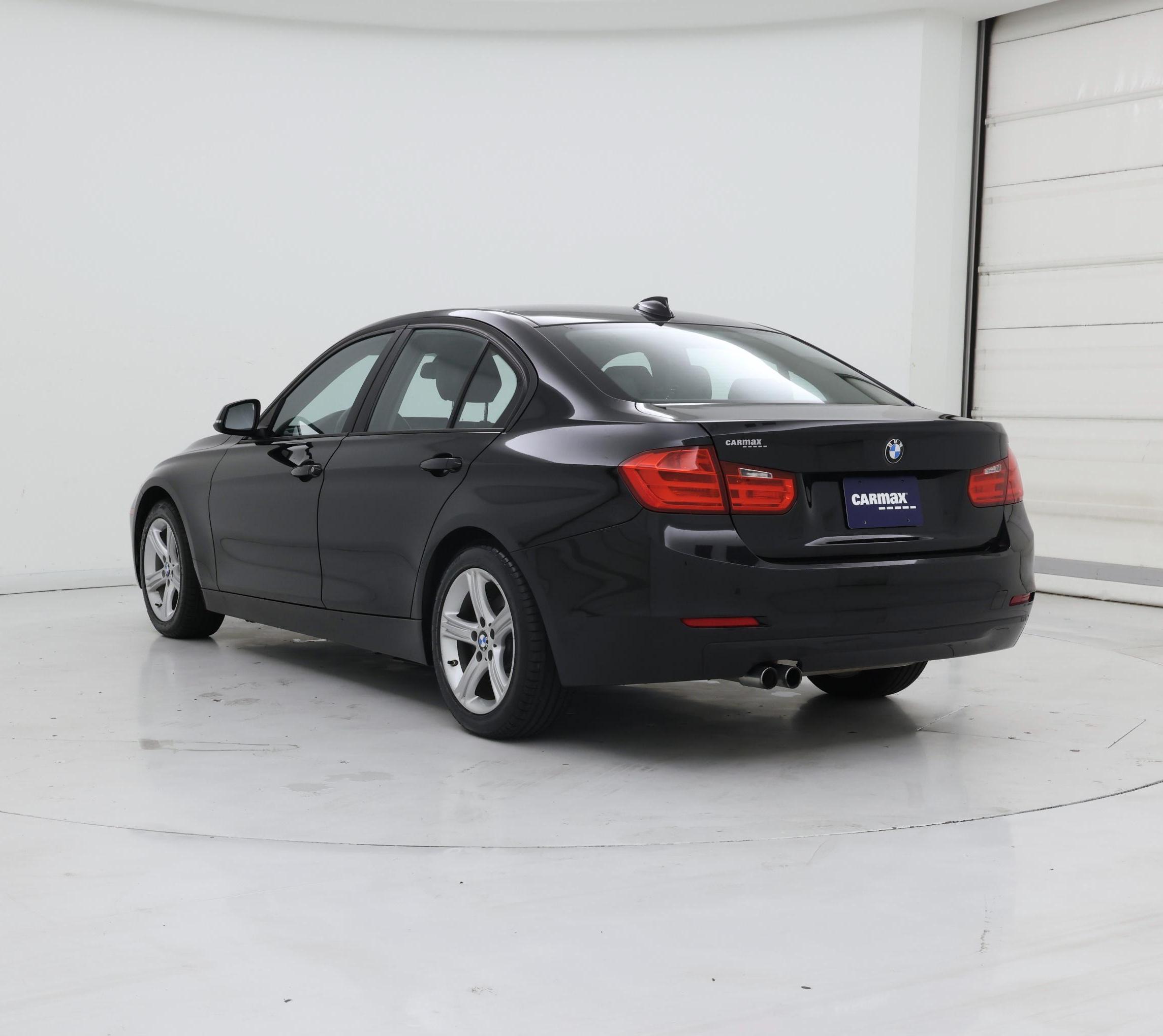 Thumbnail: 2015 BMW 3 Series - 2