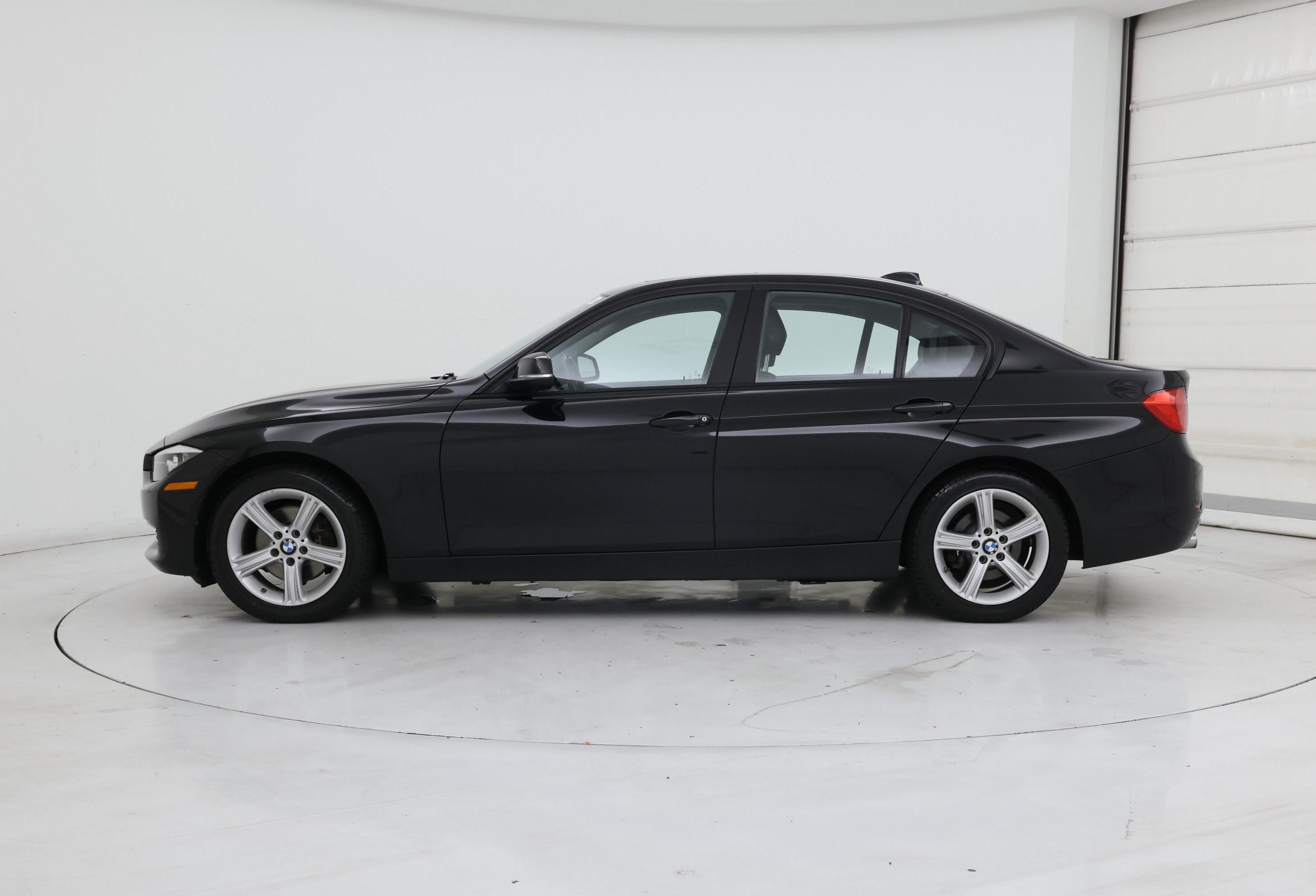 Thumbnail: 2015 BMW 3 Series - 3