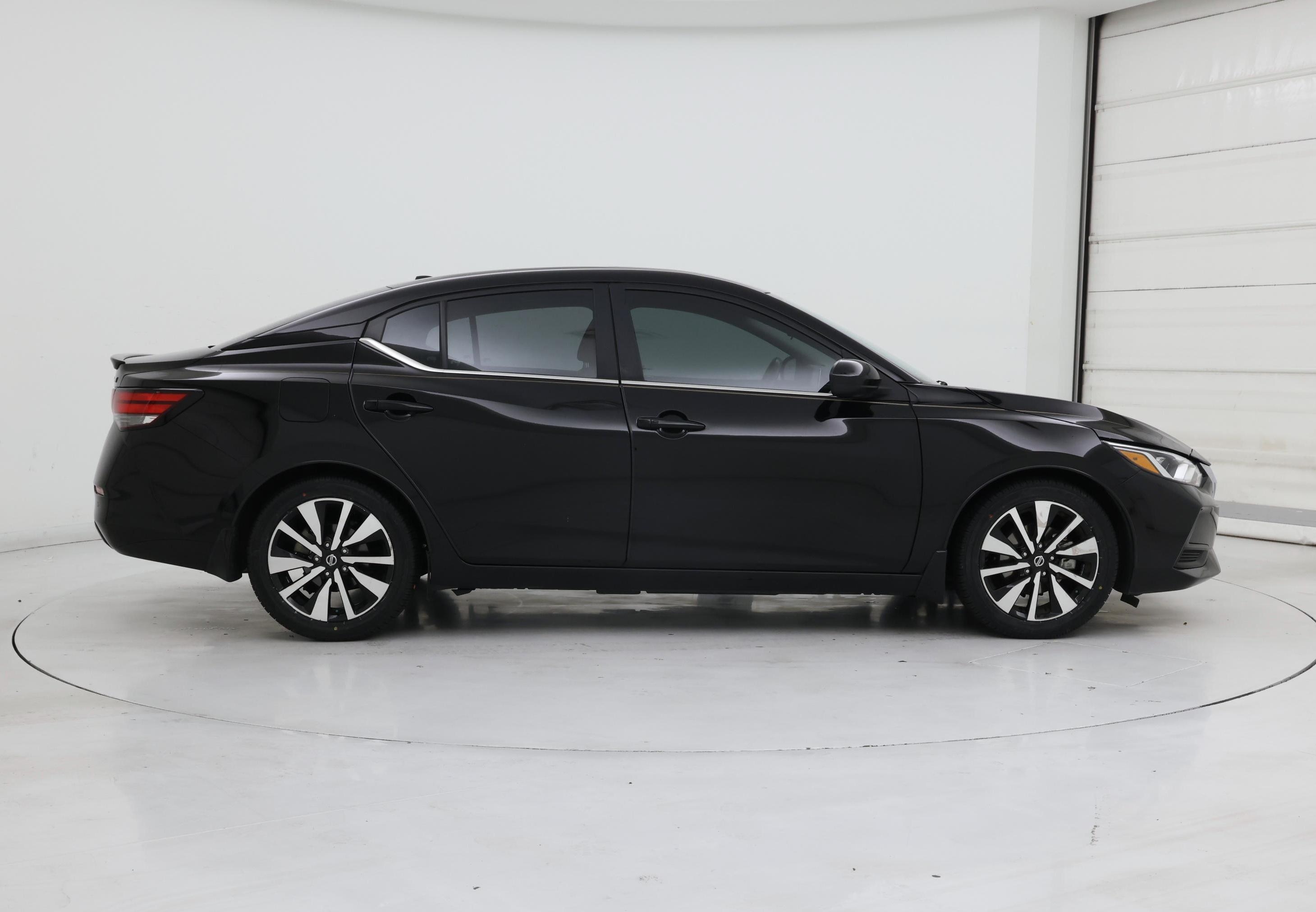 Thumbnail: 2023 Nissan Sentra - 7