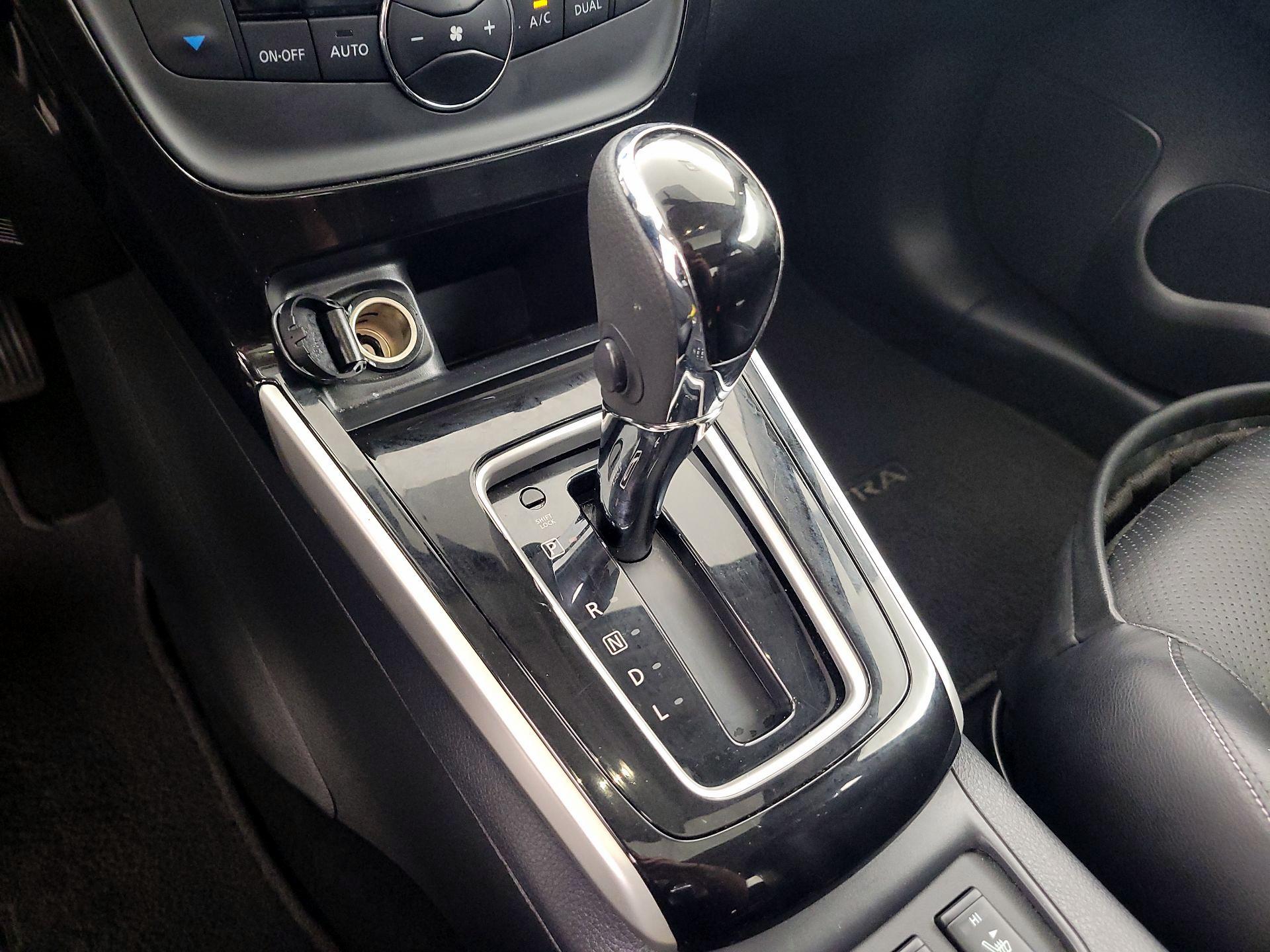 Thumbnail: 2016 Nissan Sentra - 18