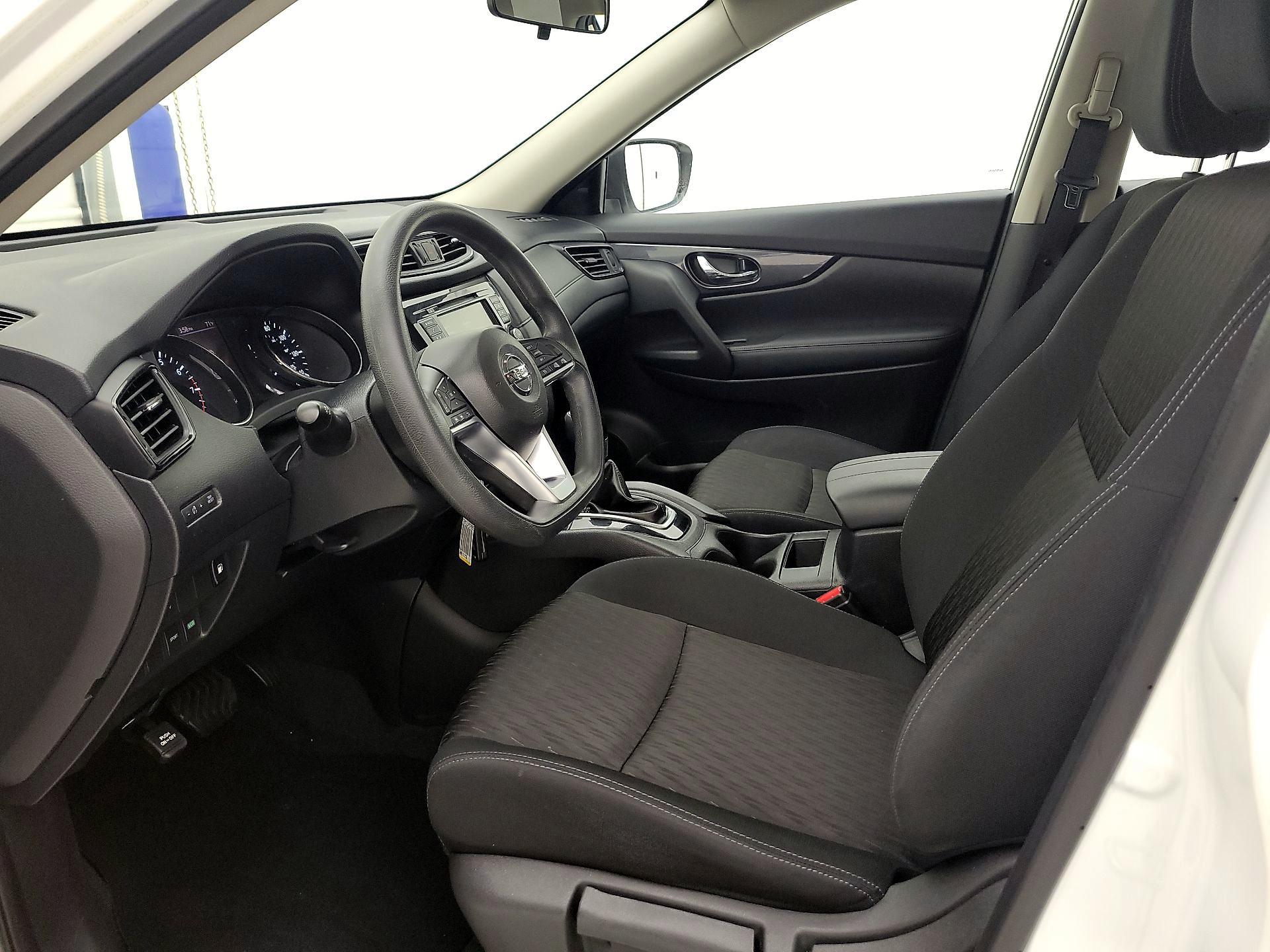 Thumbnail: 2018 Nissan Rogue - 11
