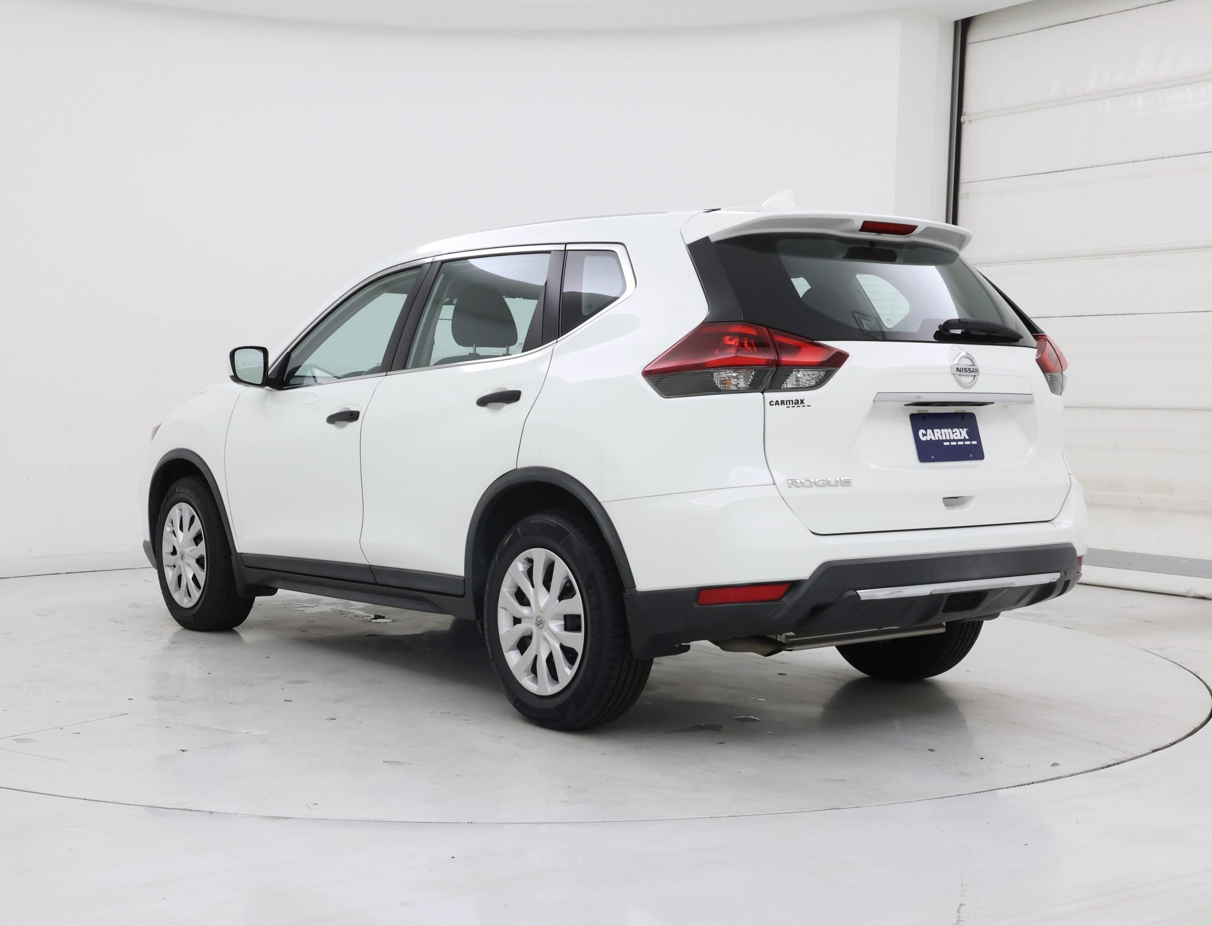Thumbnail: 2018 Nissan Rogue - 2