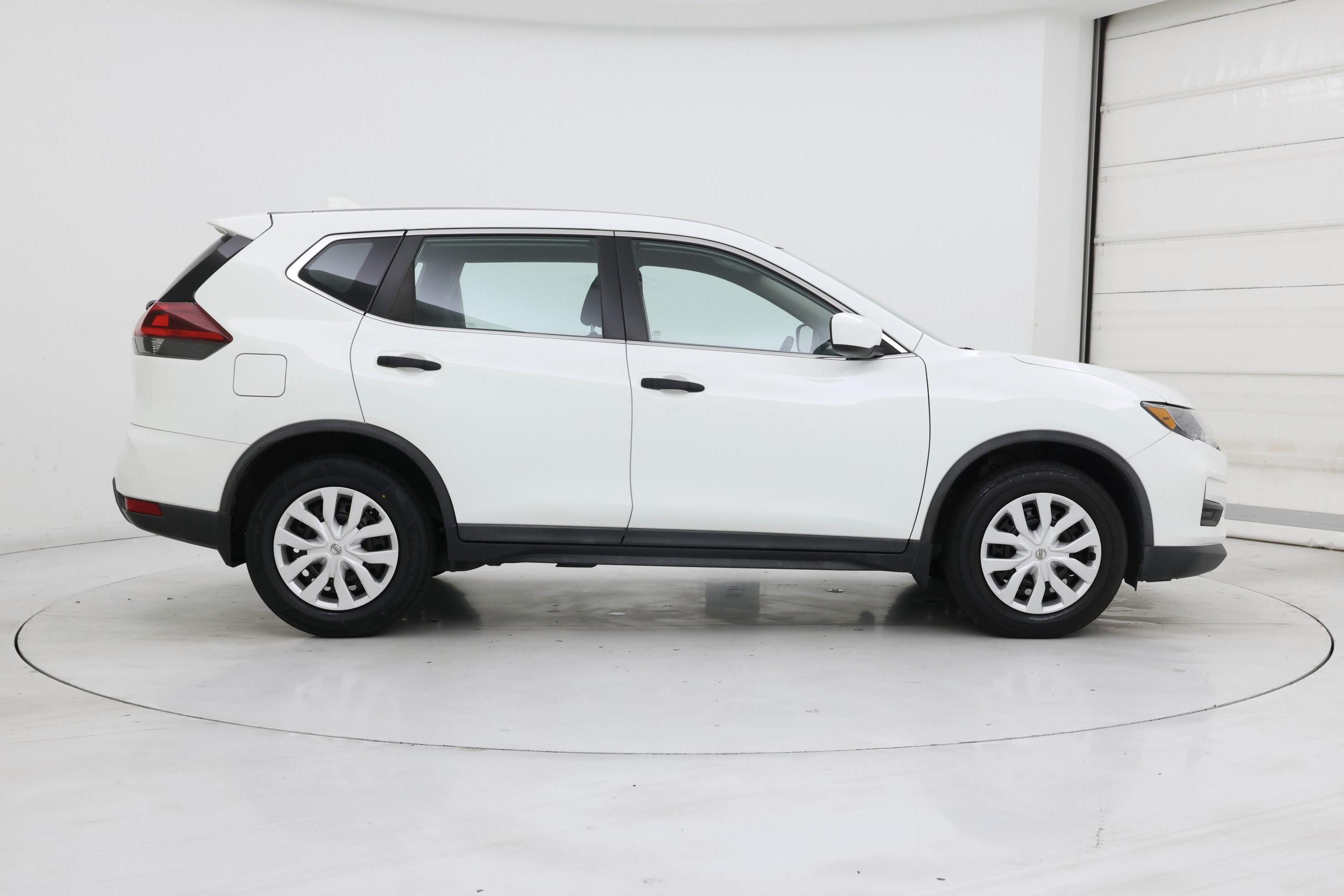Thumbnail: 2018 Nissan Rogue - 7