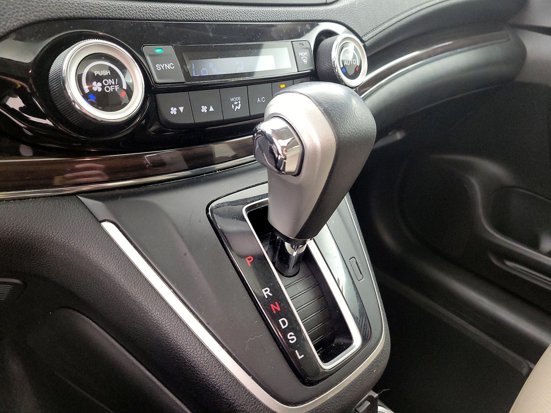 Thumbnail: 2016 Honda CR-V - 17