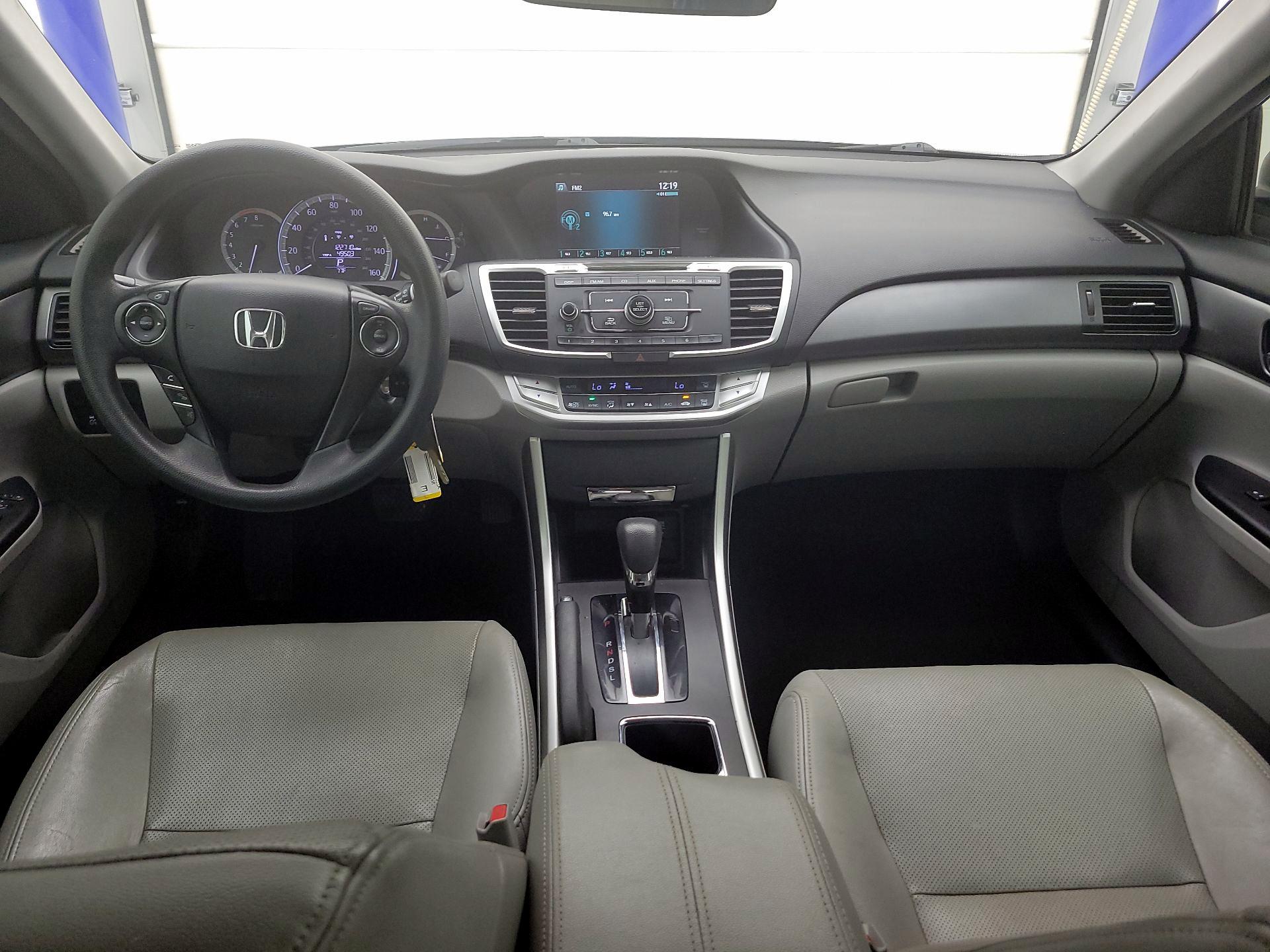 Thumbnail: 2015 Honda Accord - 9