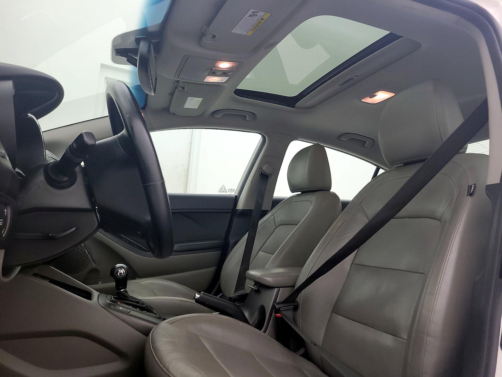 Thumbnail: 2014 Kia Forte - 19