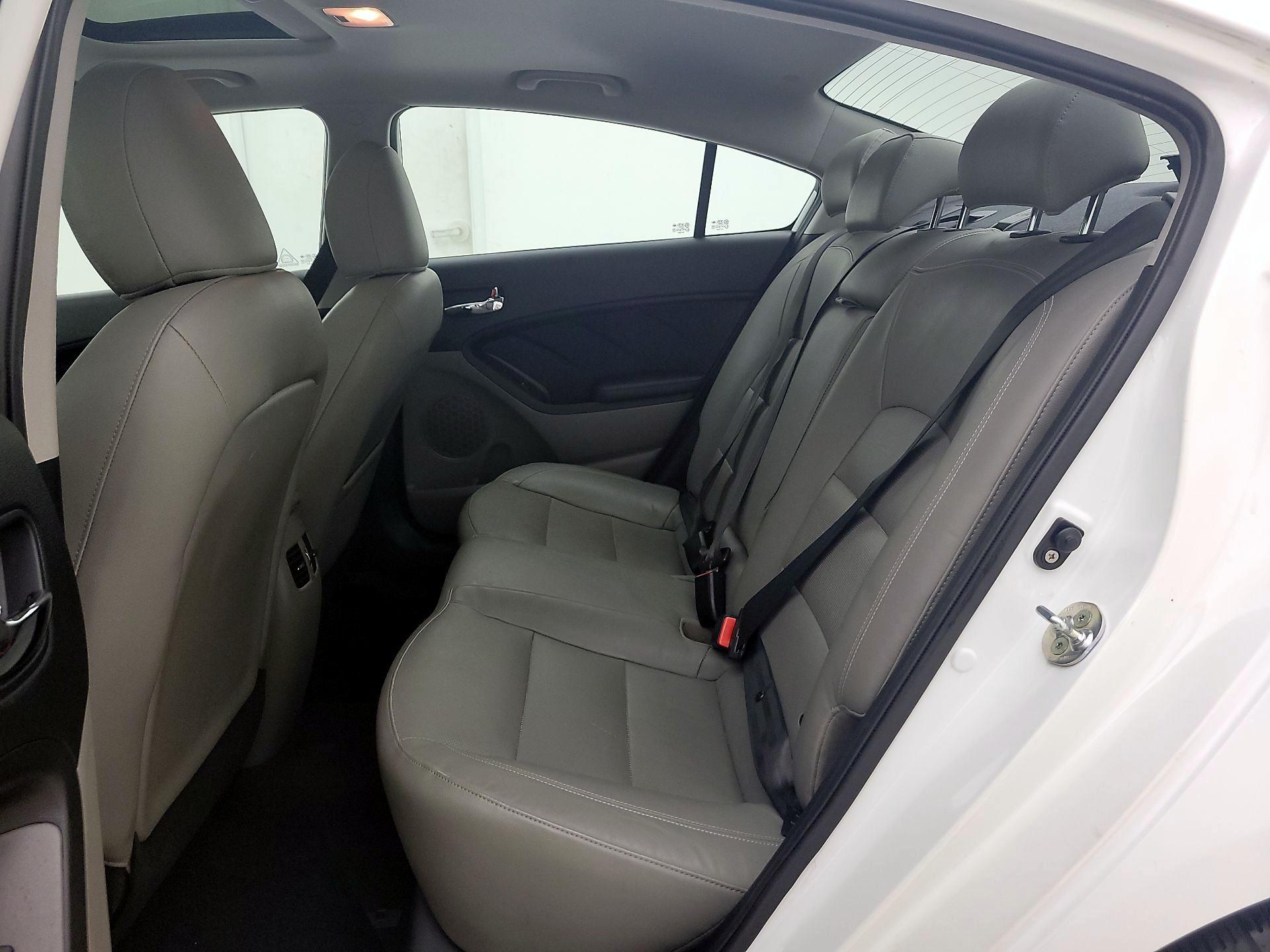 Thumbnail: 2014 Kia Forte - 20