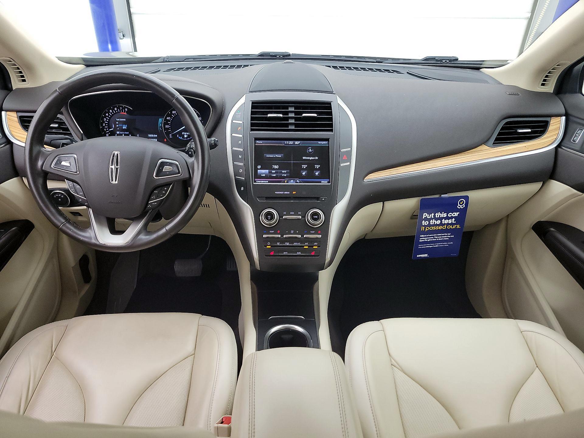Thumbnail: 2015 Lincoln MKC - 9