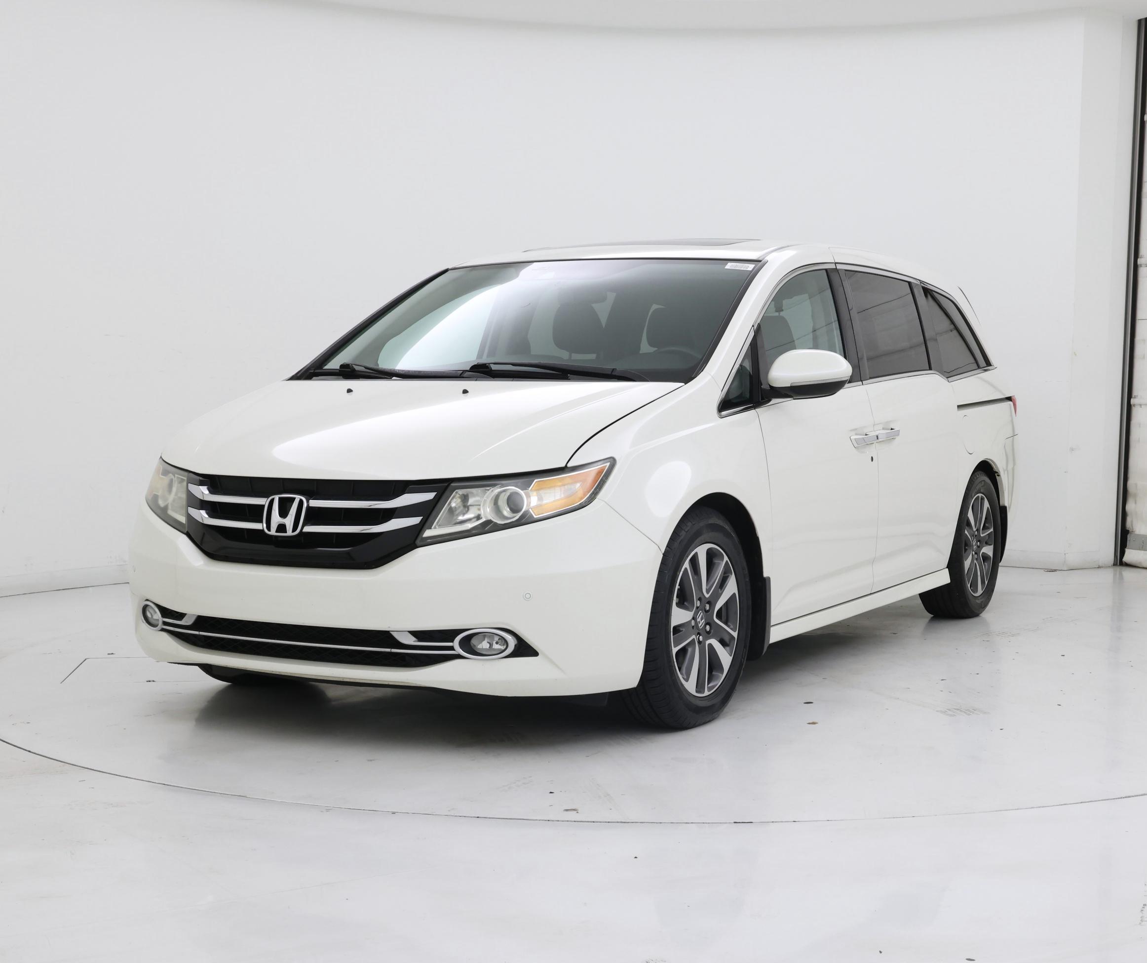 Thumbnail: 2015 Honda Odyssey - 4