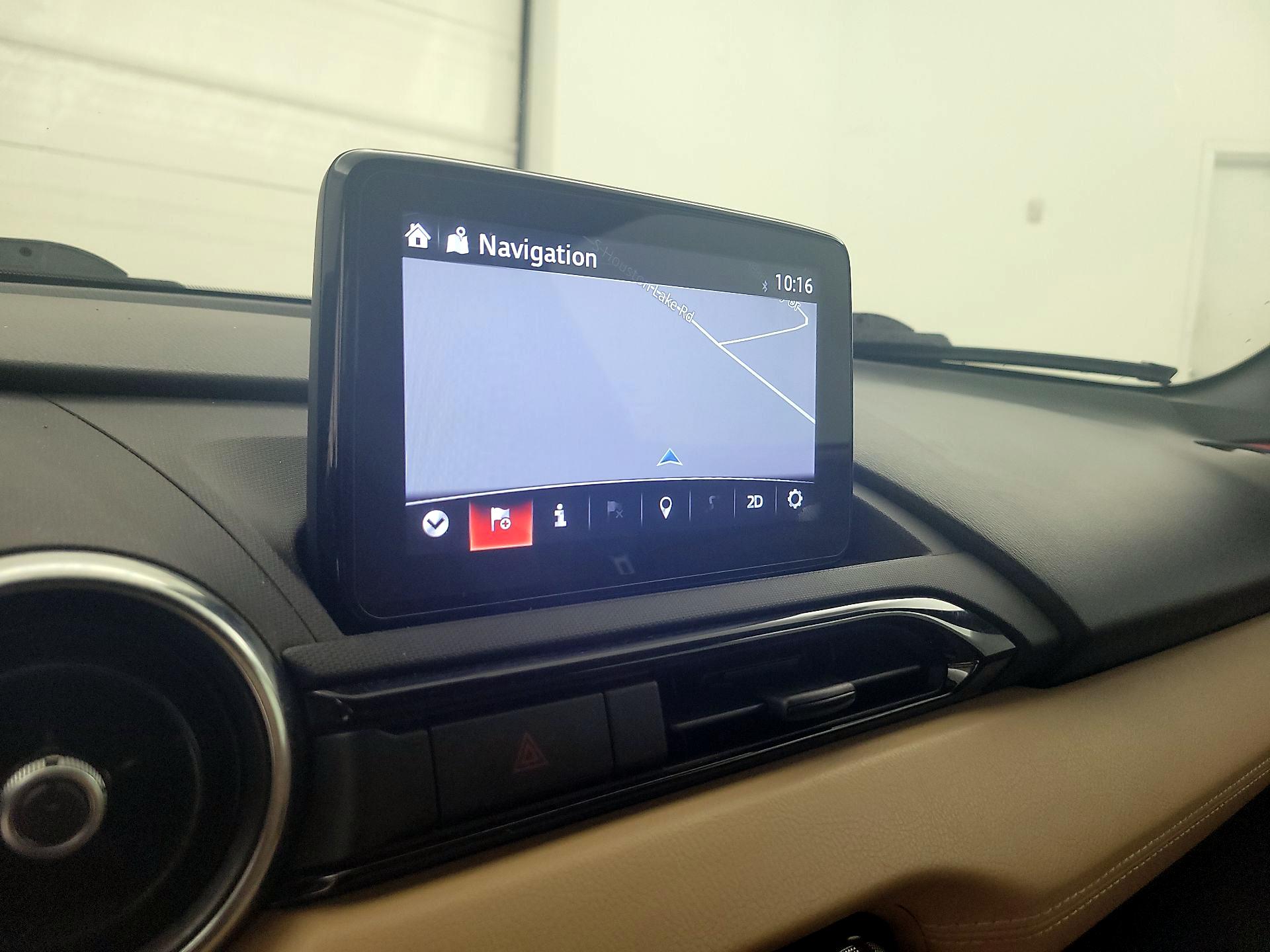 Thumbnail: 2020 Mazda MX-5 Miata - 14