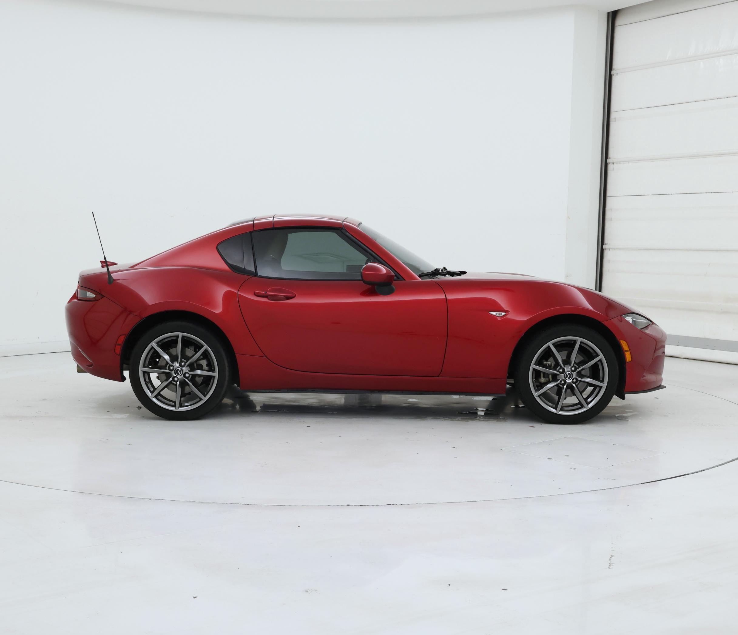 Thumbnail: 2020 Mazda MX-5 Miata - 7