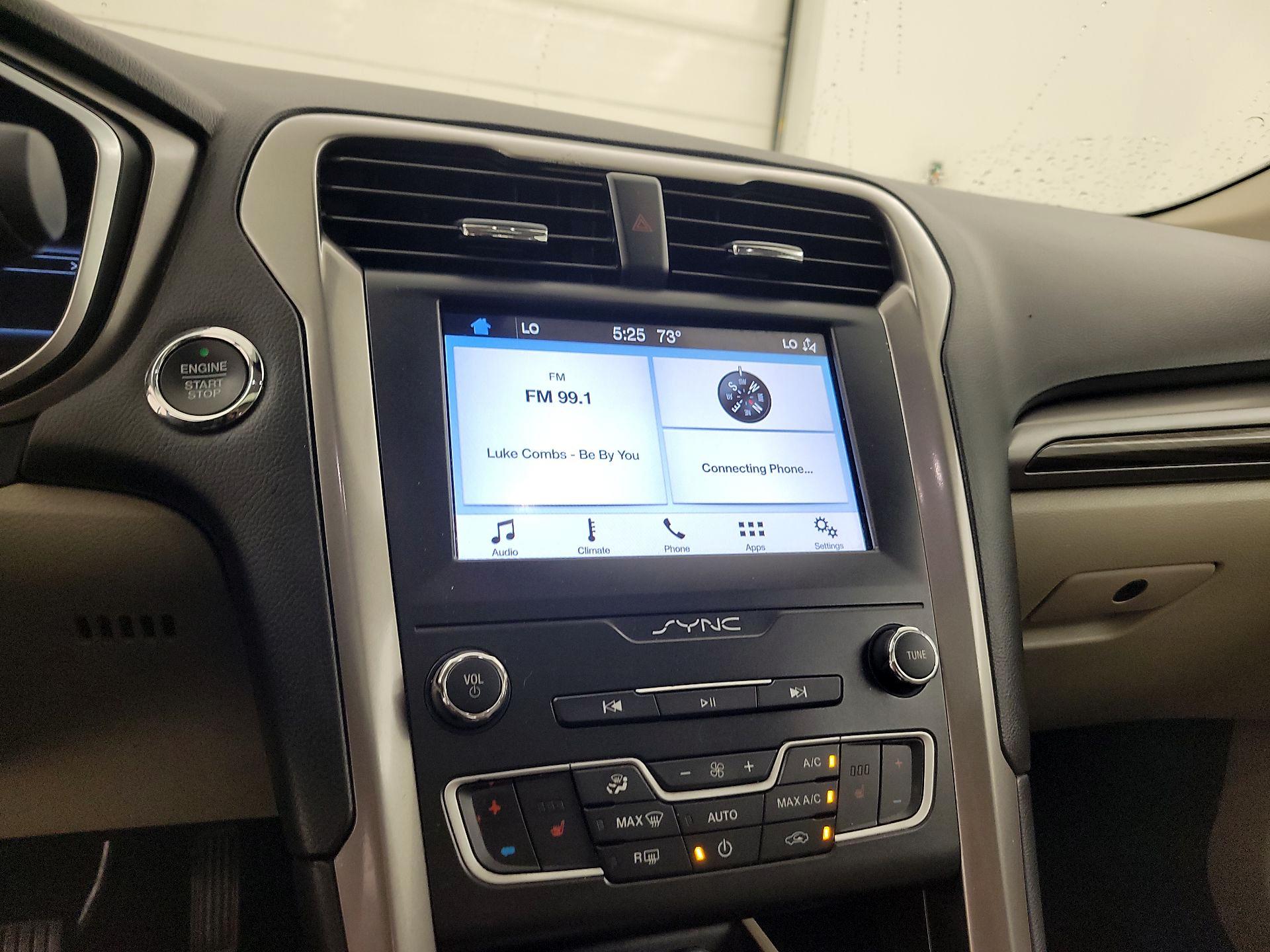Thumbnail: 2019 Ford Fusion - 14