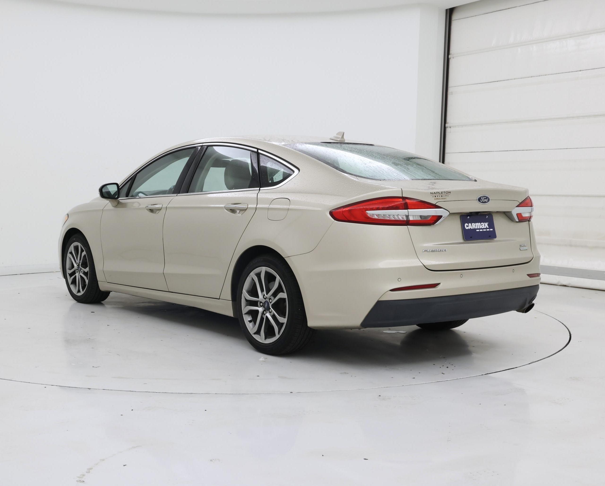 Thumbnail: 2019 Ford Fusion - 2