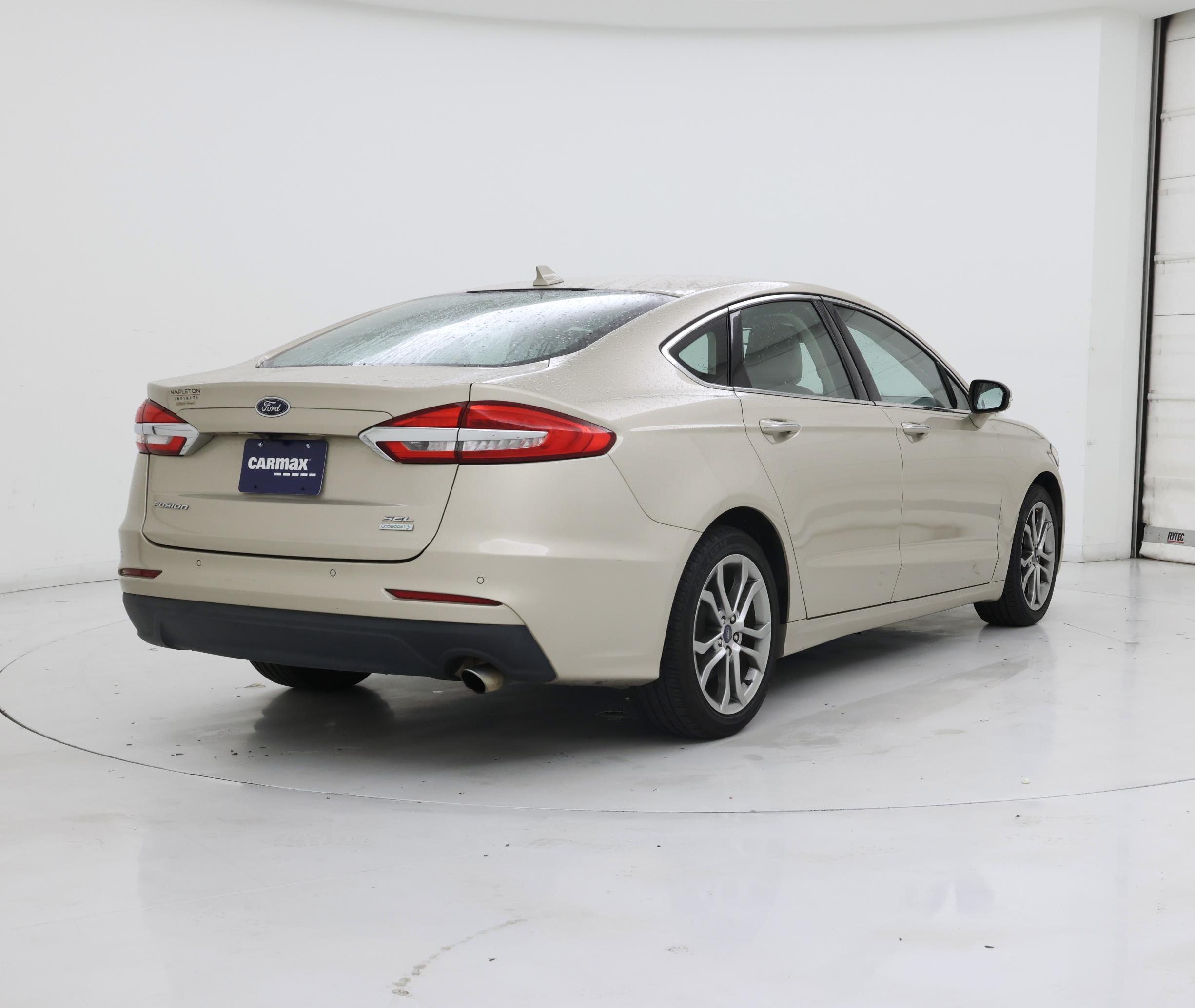Thumbnail: 2019 Ford Fusion - 8
