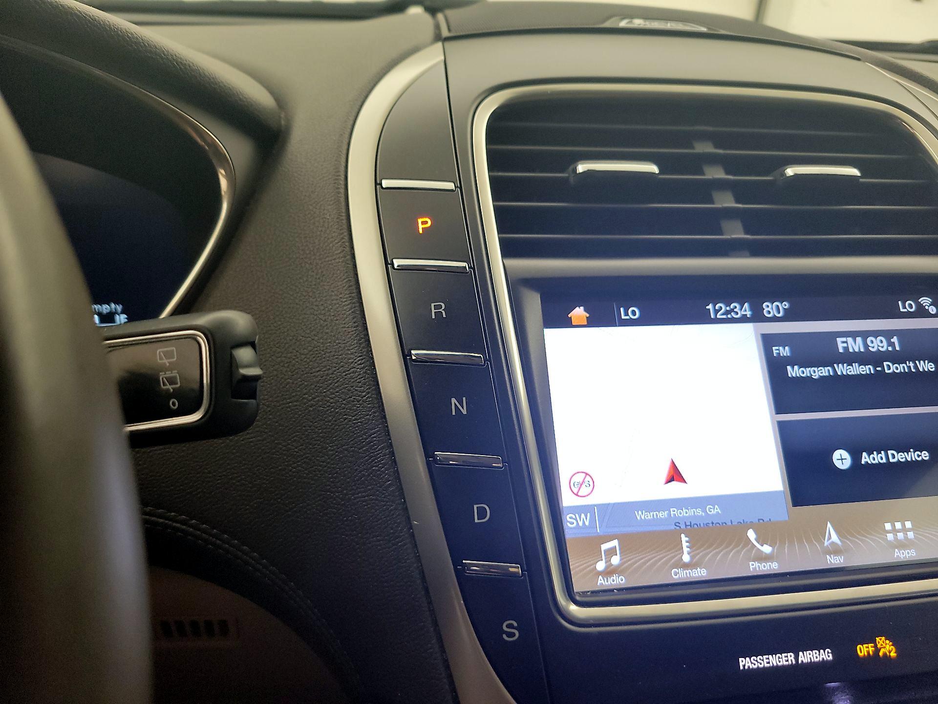 Thumbnail: 2019 Lincoln Nautilus - 18