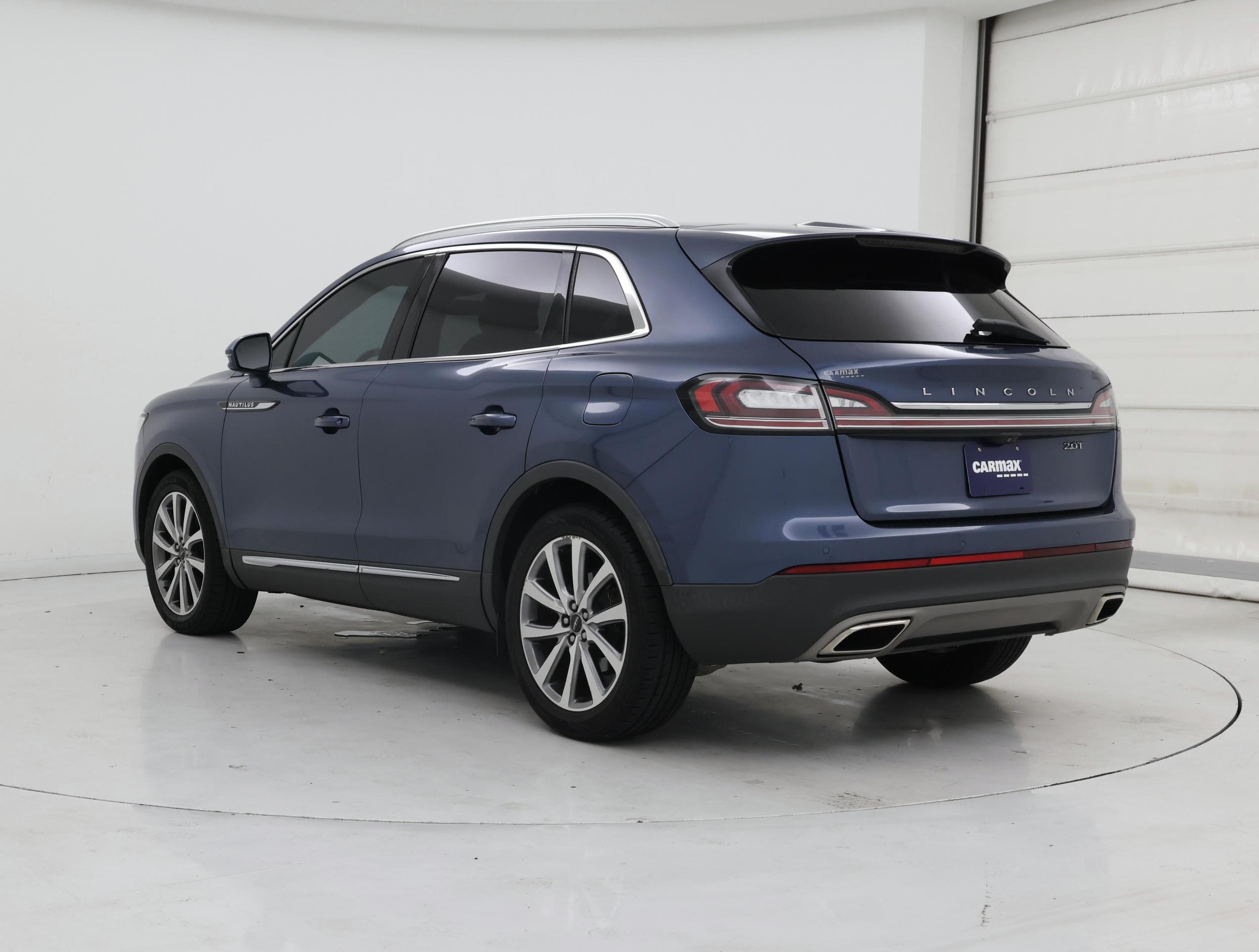 Thumbnail: 2019 Lincoln Nautilus - 2