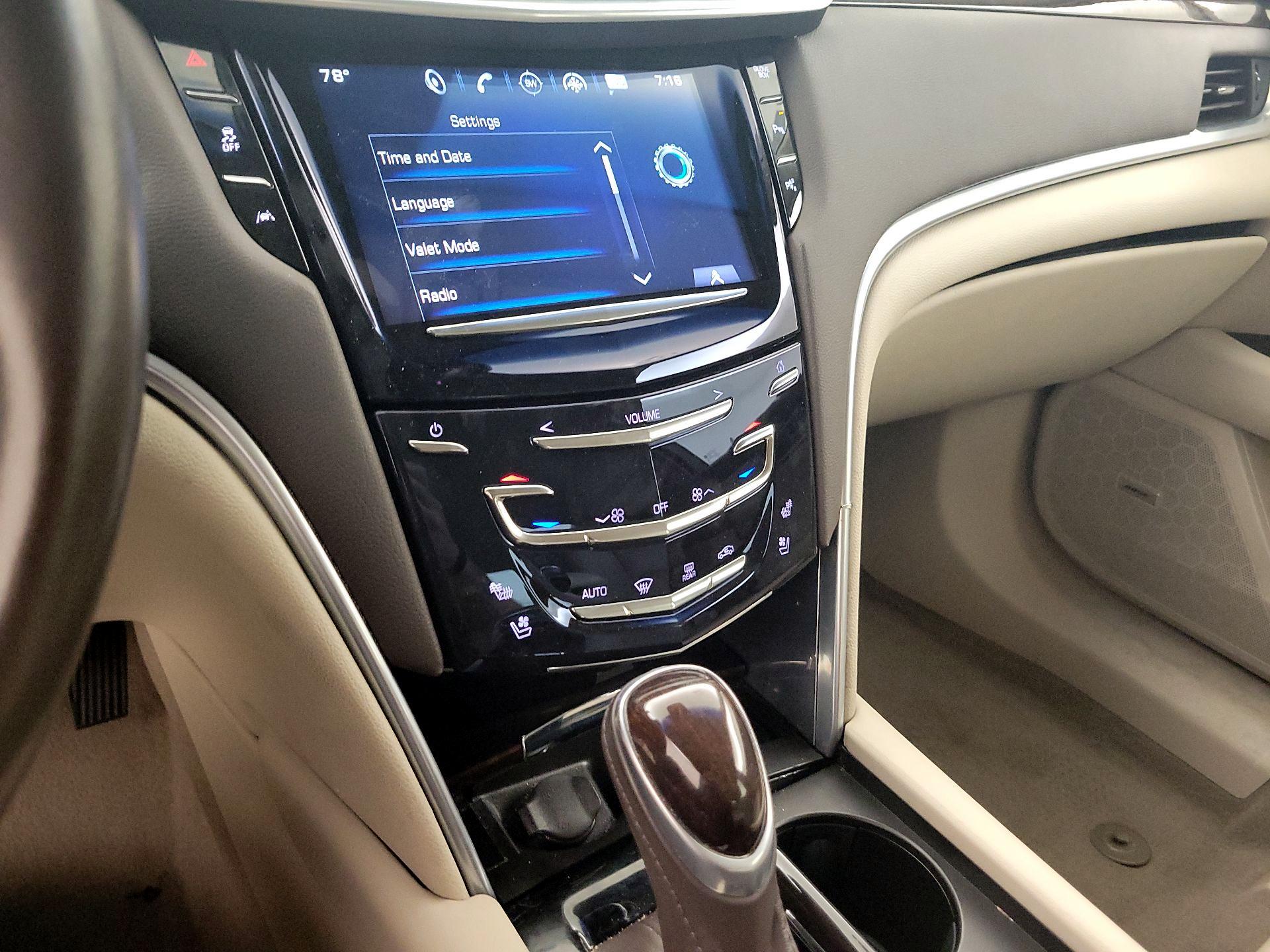 Thumbnail: 2016 Cadillac XTS - 15