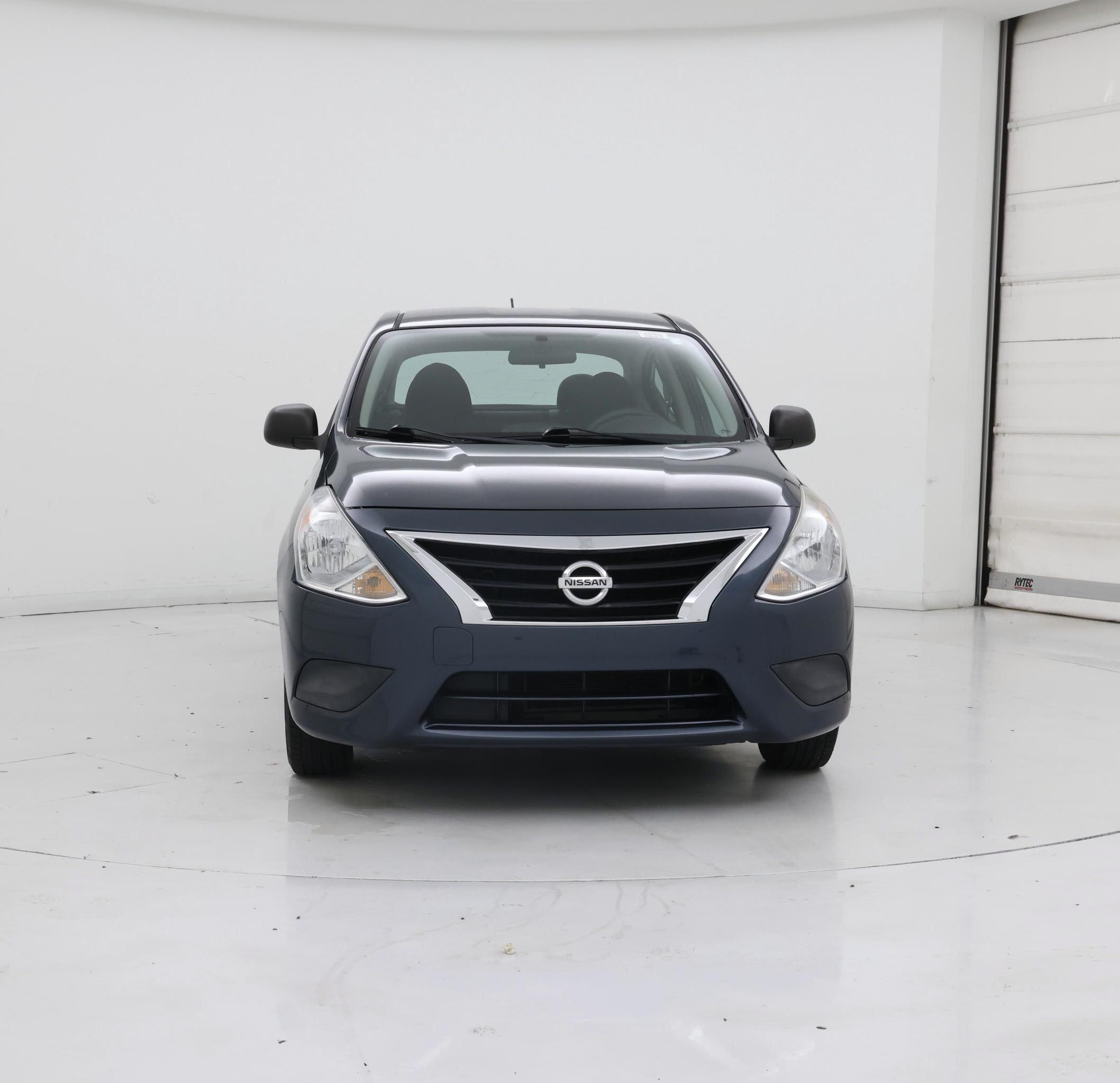 Thumbnail: 2015 Nissan Versa - 5