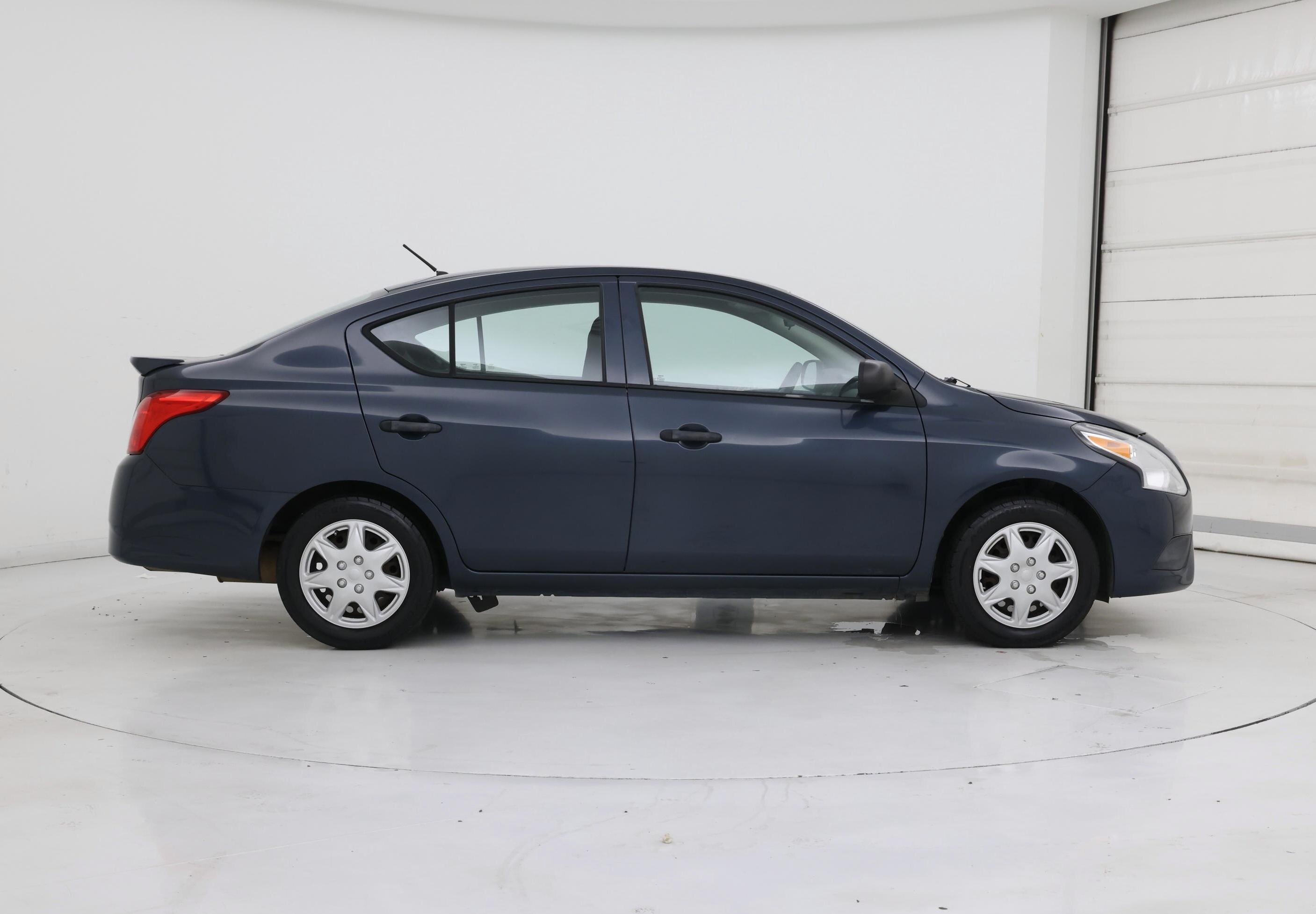 Thumbnail: 2015 Nissan Versa - 7