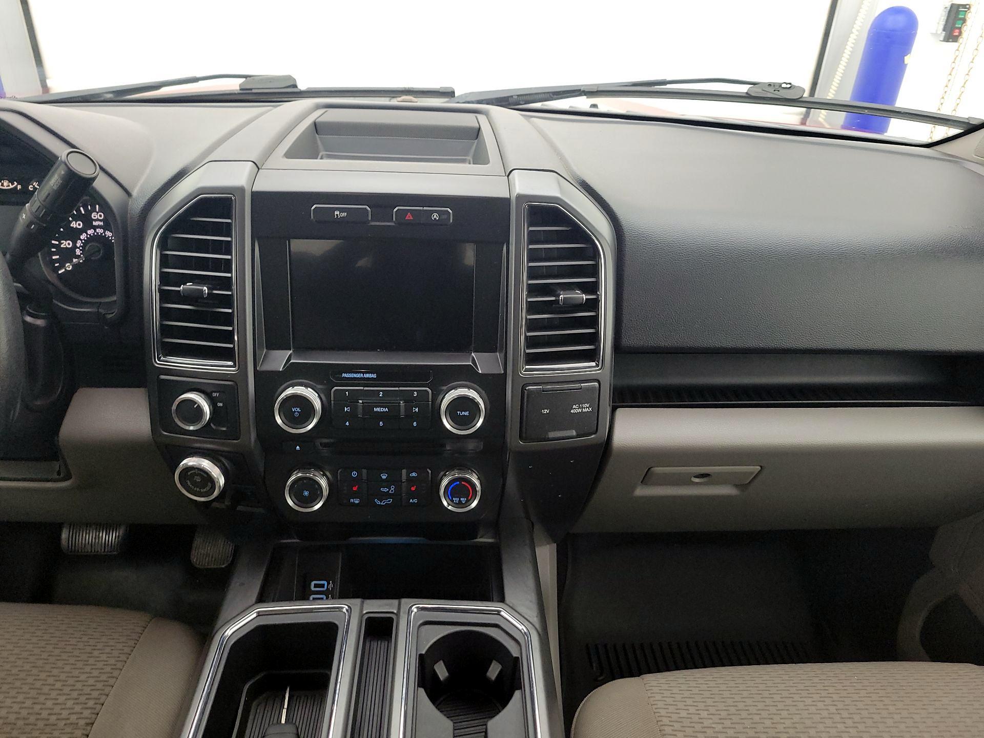 Thumbnail: 2018 Ford F-150 - 9