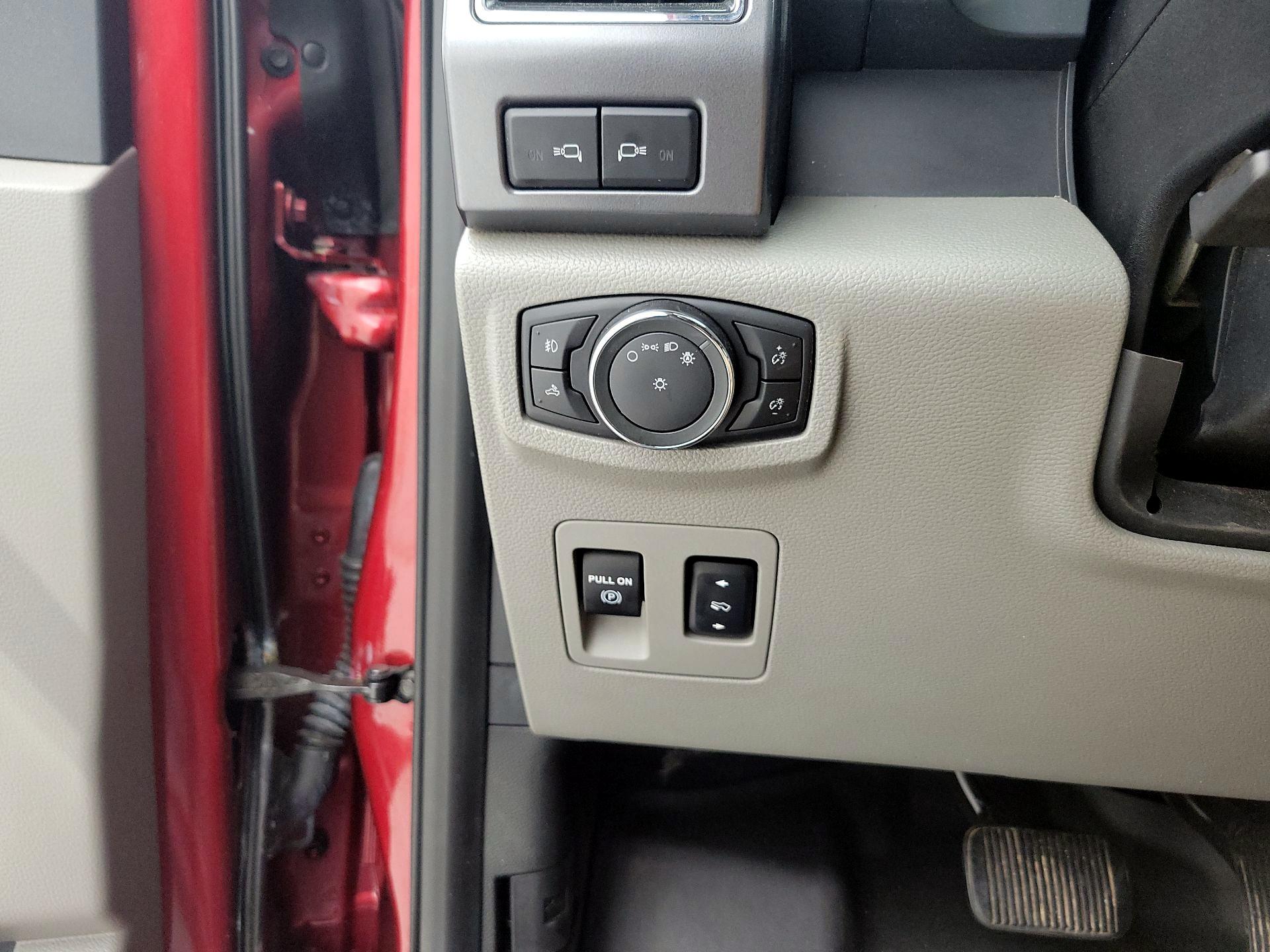 Thumbnail: 2018 Ford F-150 - 13