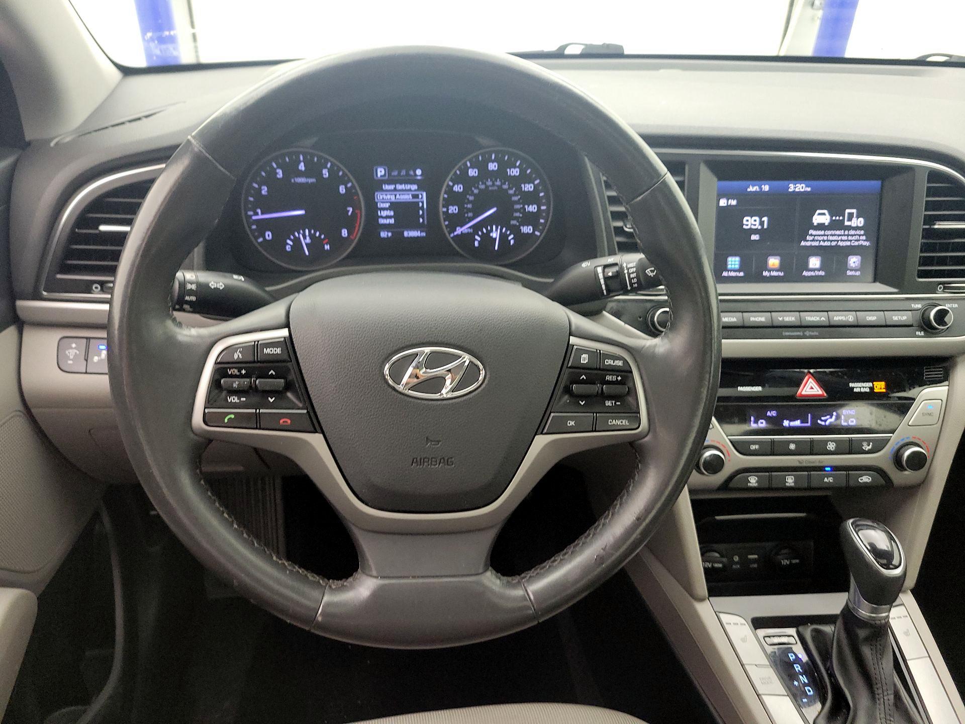 Thumbnail: 2018 Hyundai Elantra - 10