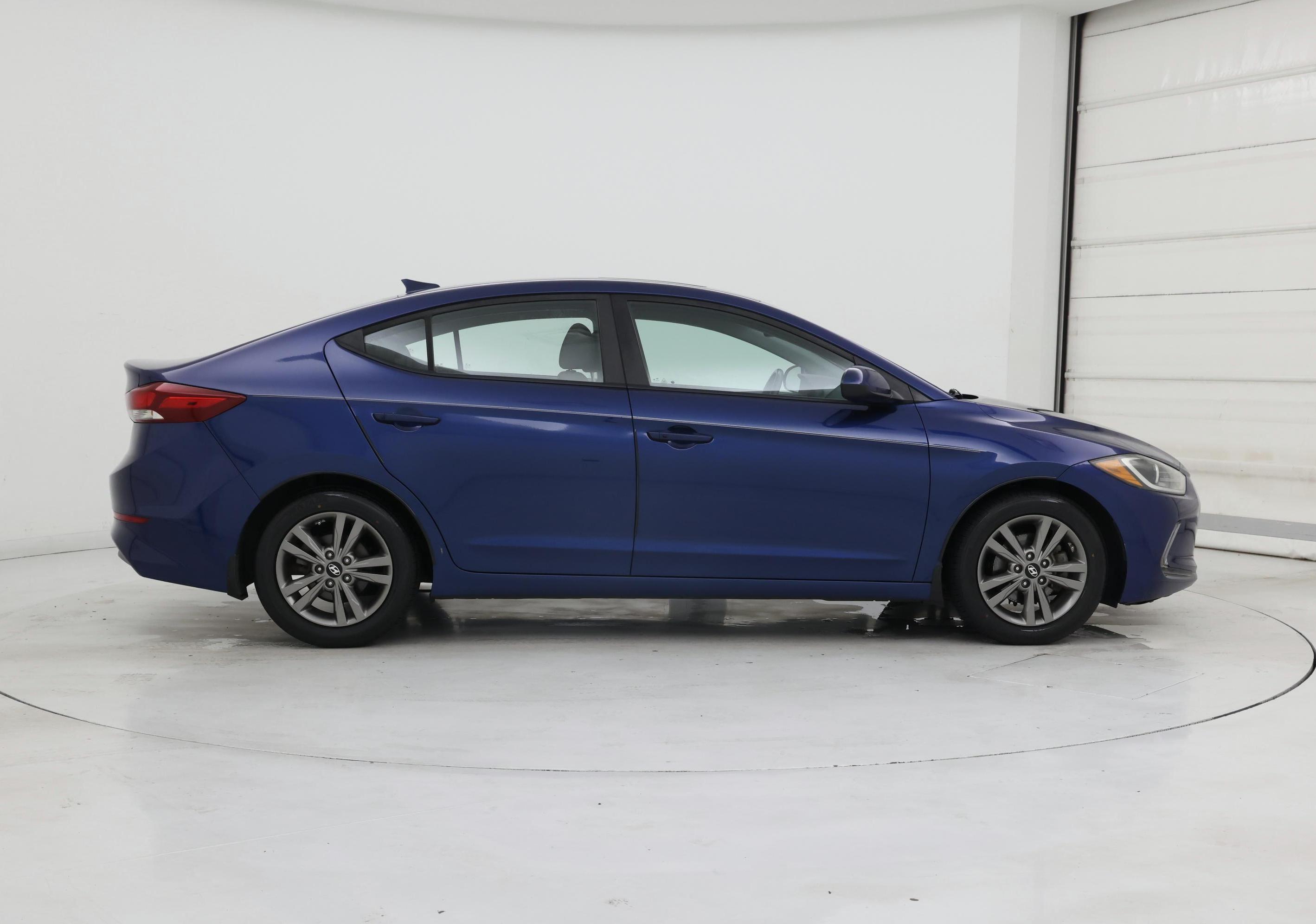 Thumbnail: 2018 Hyundai Elantra - 7