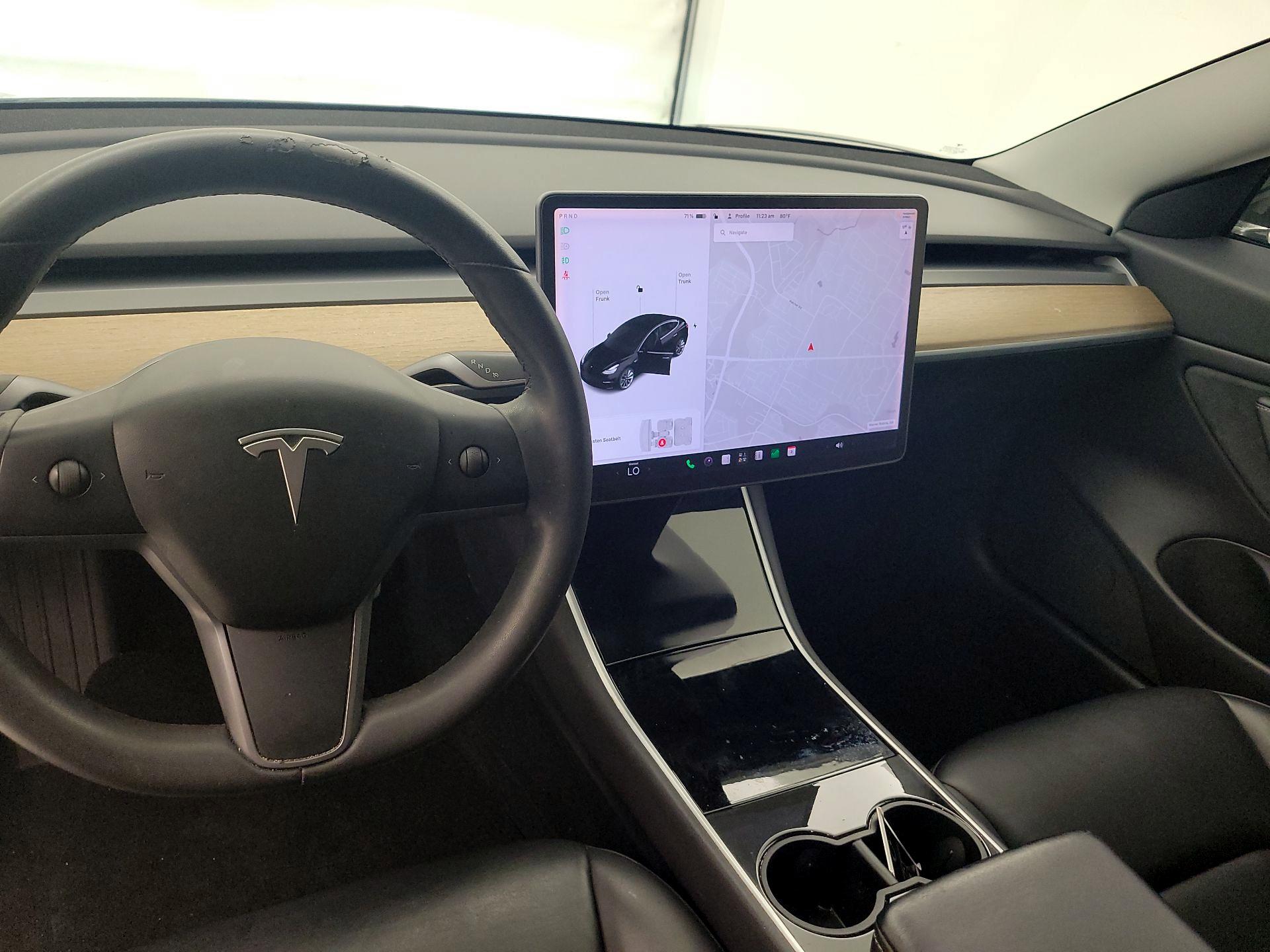 Thumbnail: 2019 Tesla Model 3 - 9