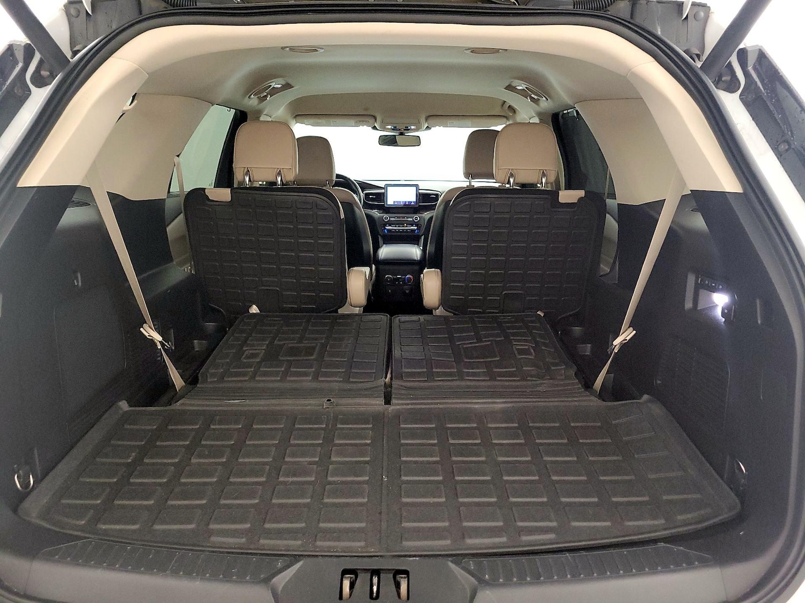 2020 Ford Explorer Limited - Photo 24
