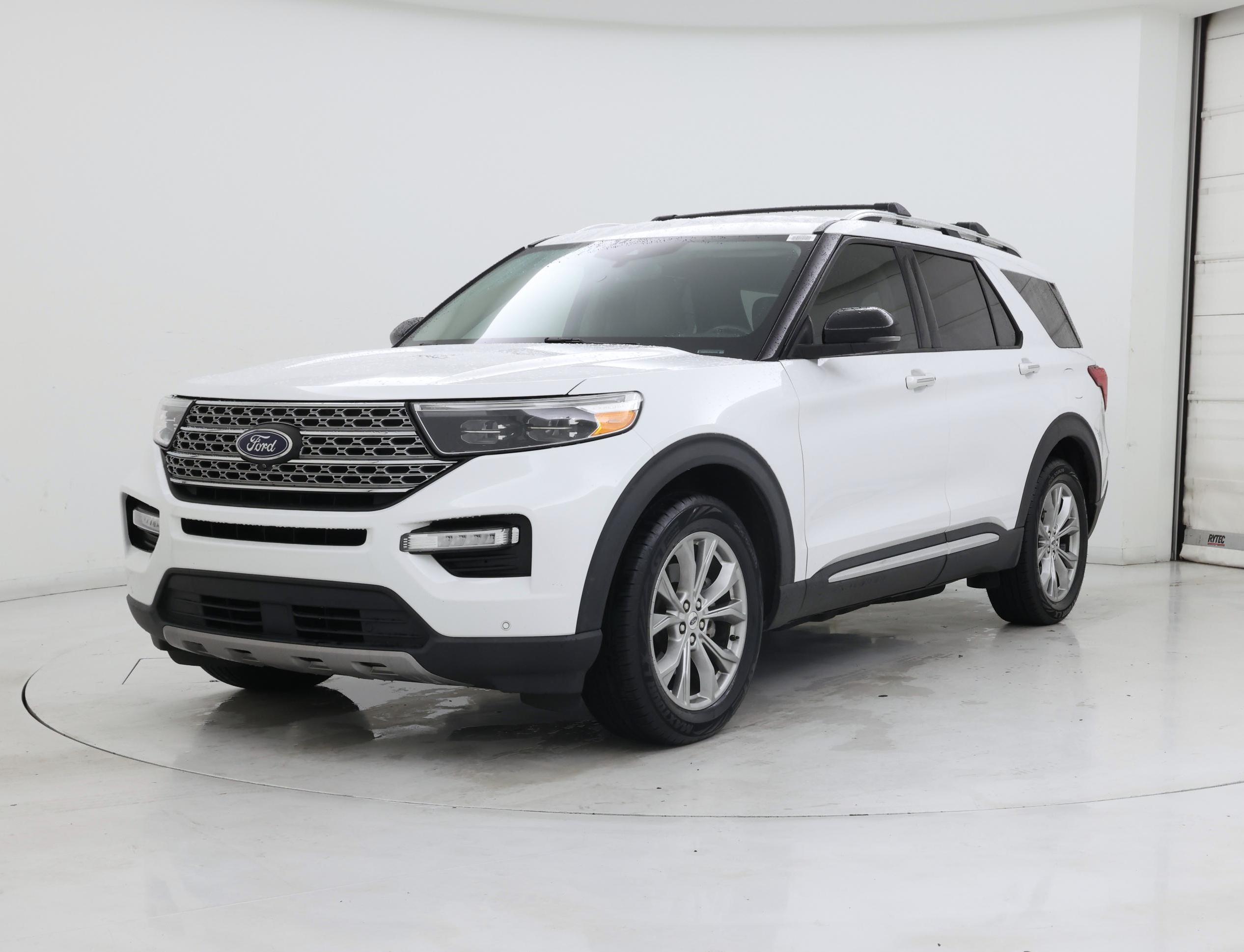 Thumbnail: 2020 Ford Explorer - 4