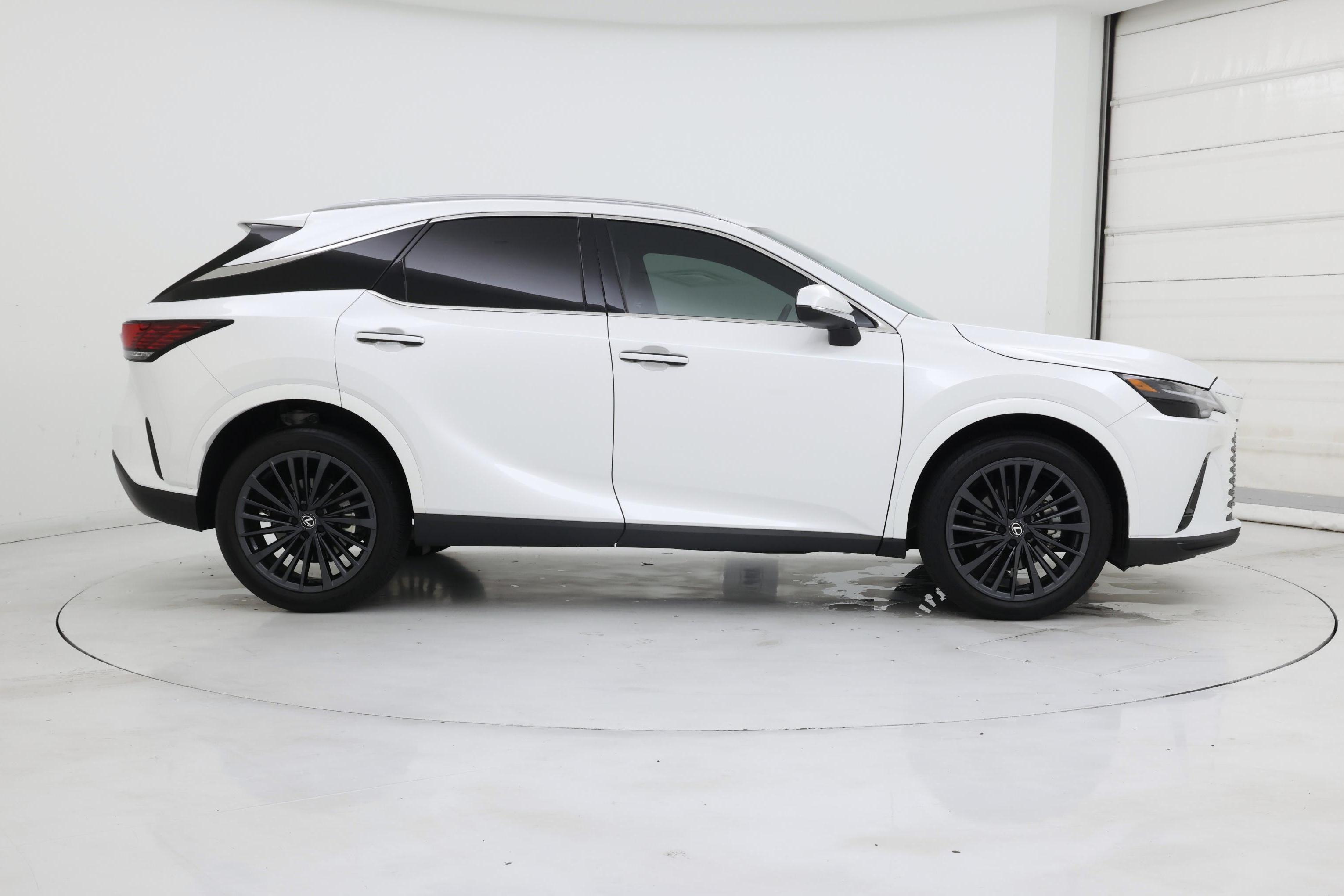 Thumbnail: 2025 Lexus RX - 7