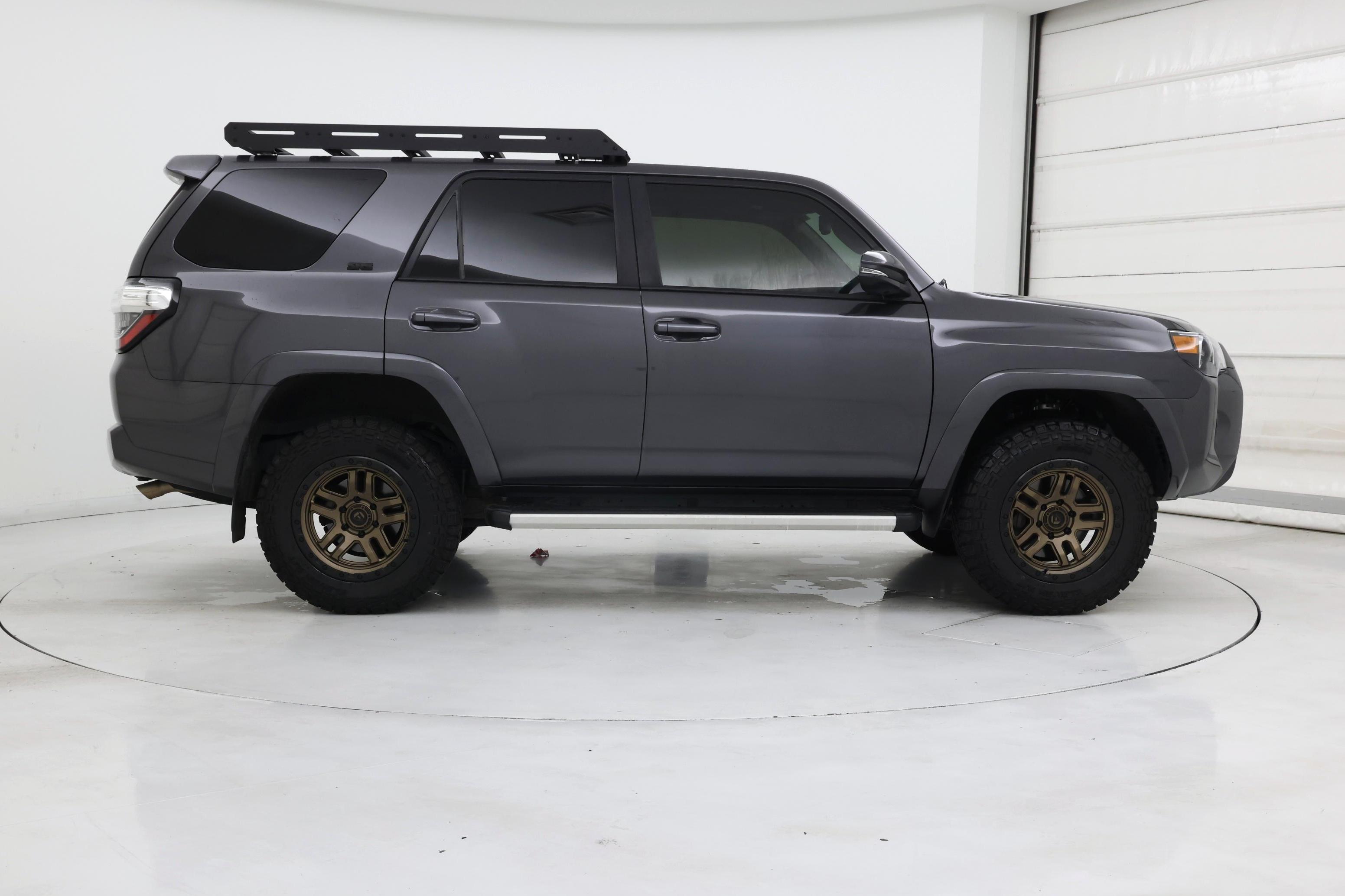 Thumbnail: 2023 Toyota 4Runner - 7