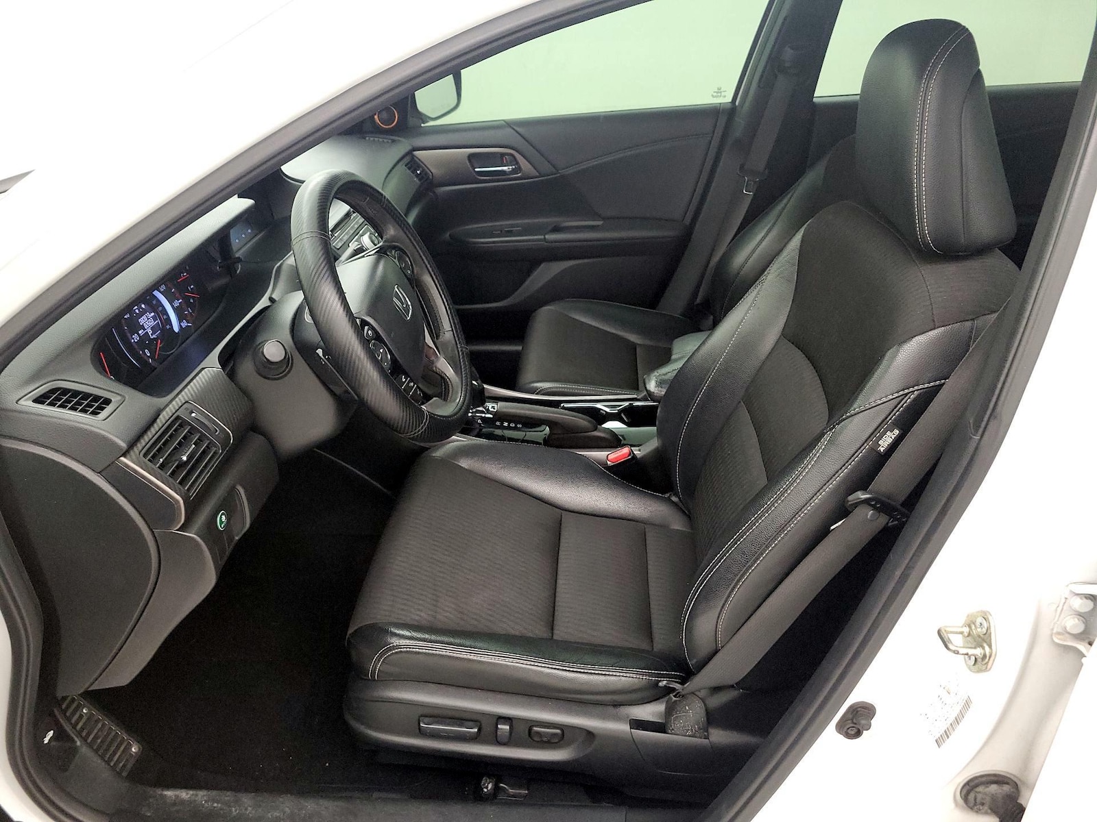 2017 Honda Accord Sport - Photo 12