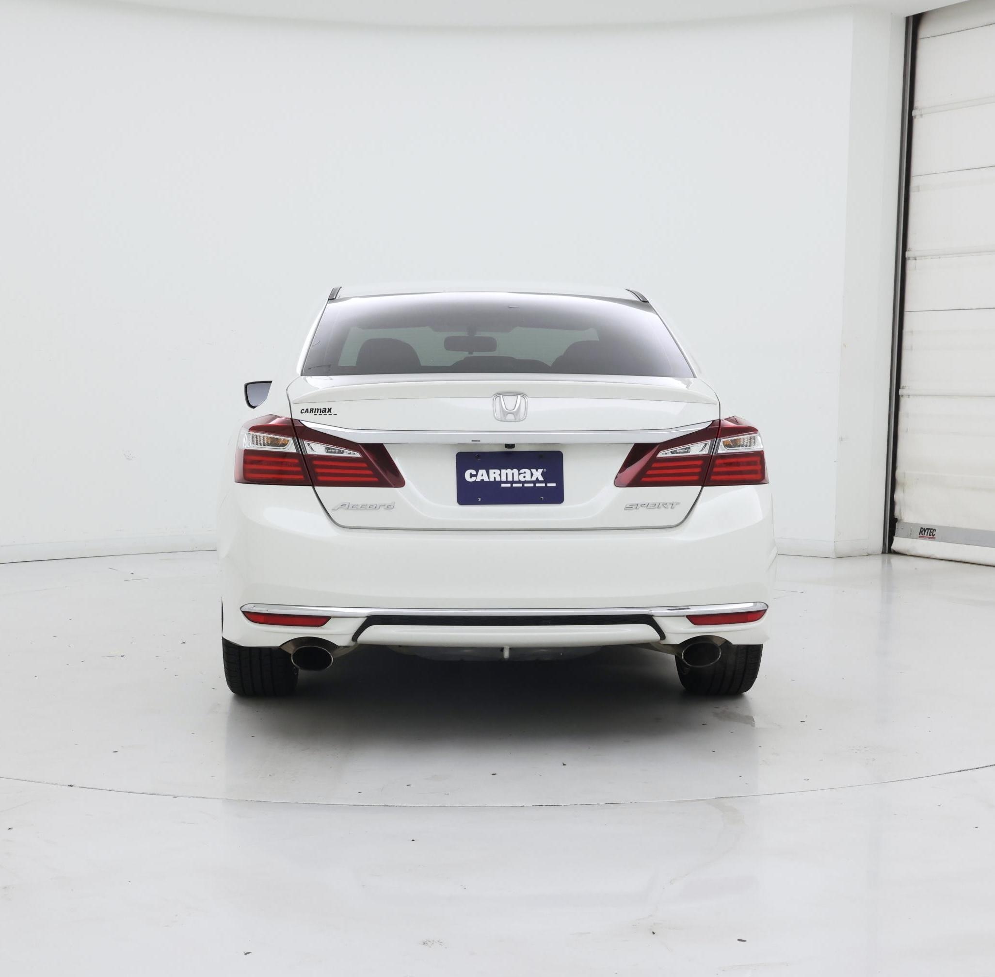 Thumbnail: 2017 Honda Accord - 6