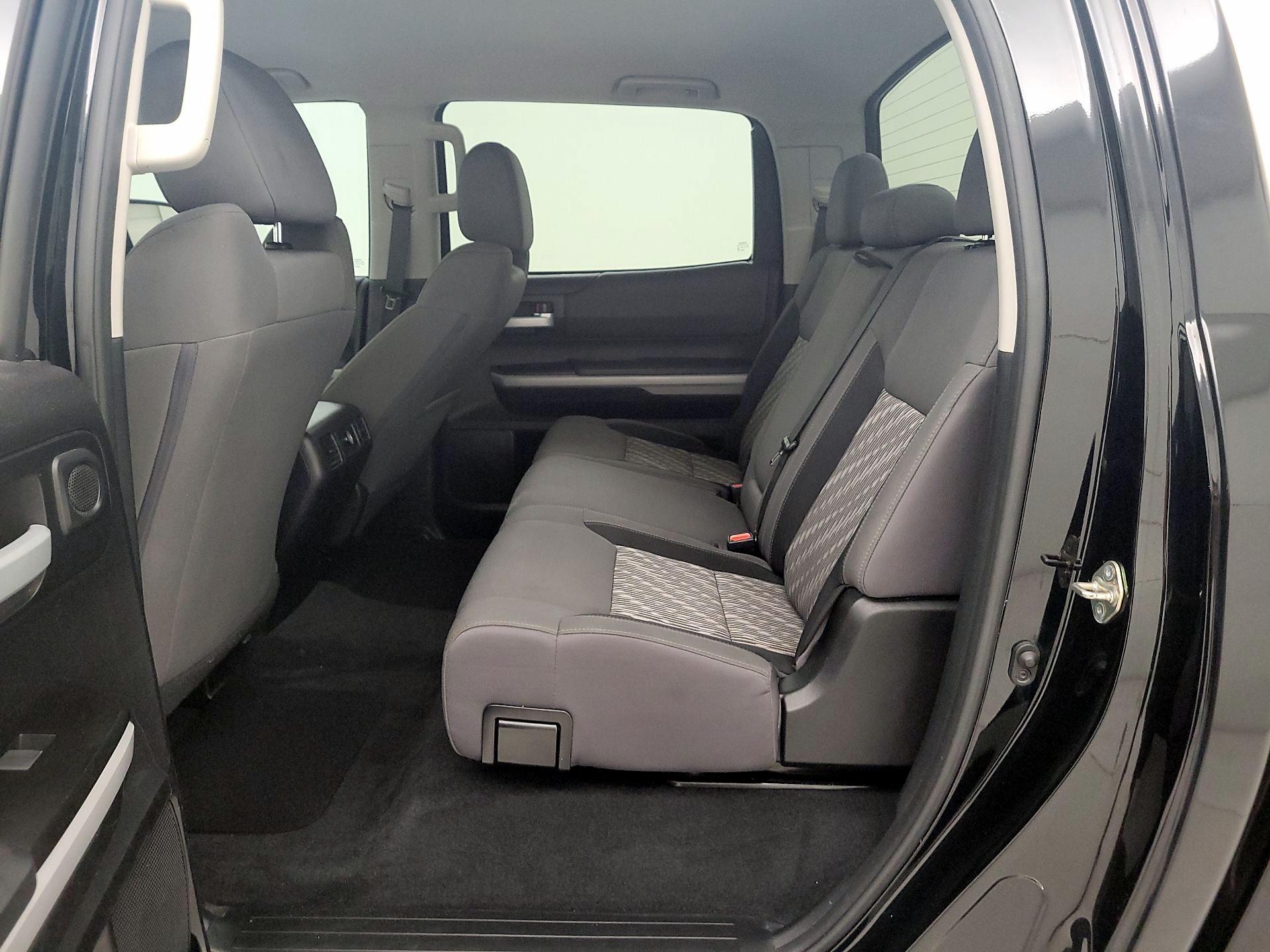 Thumbnail: 2020 Toyota Tundra - 19