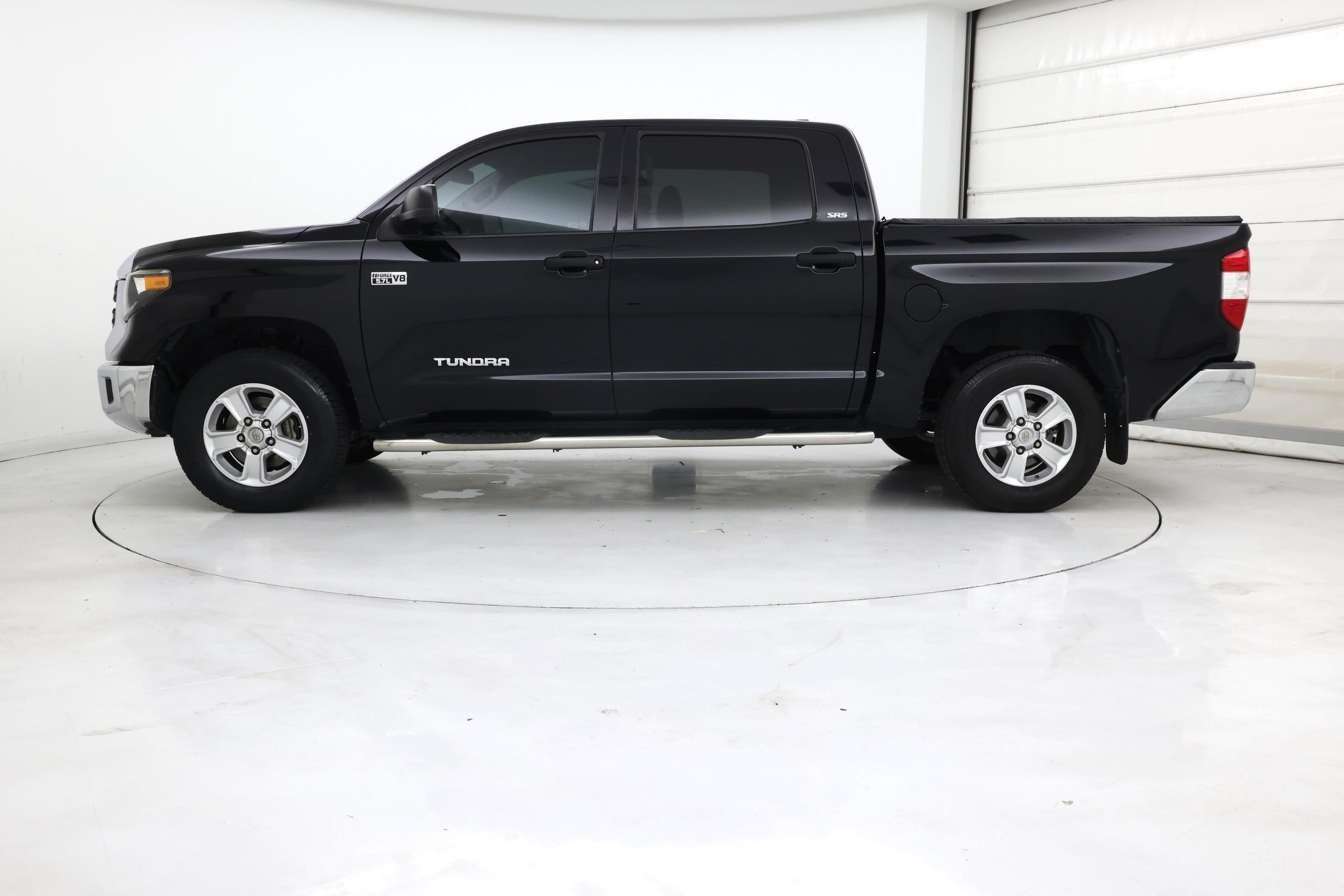 Thumbnail: 2020 Toyota Tundra - 3