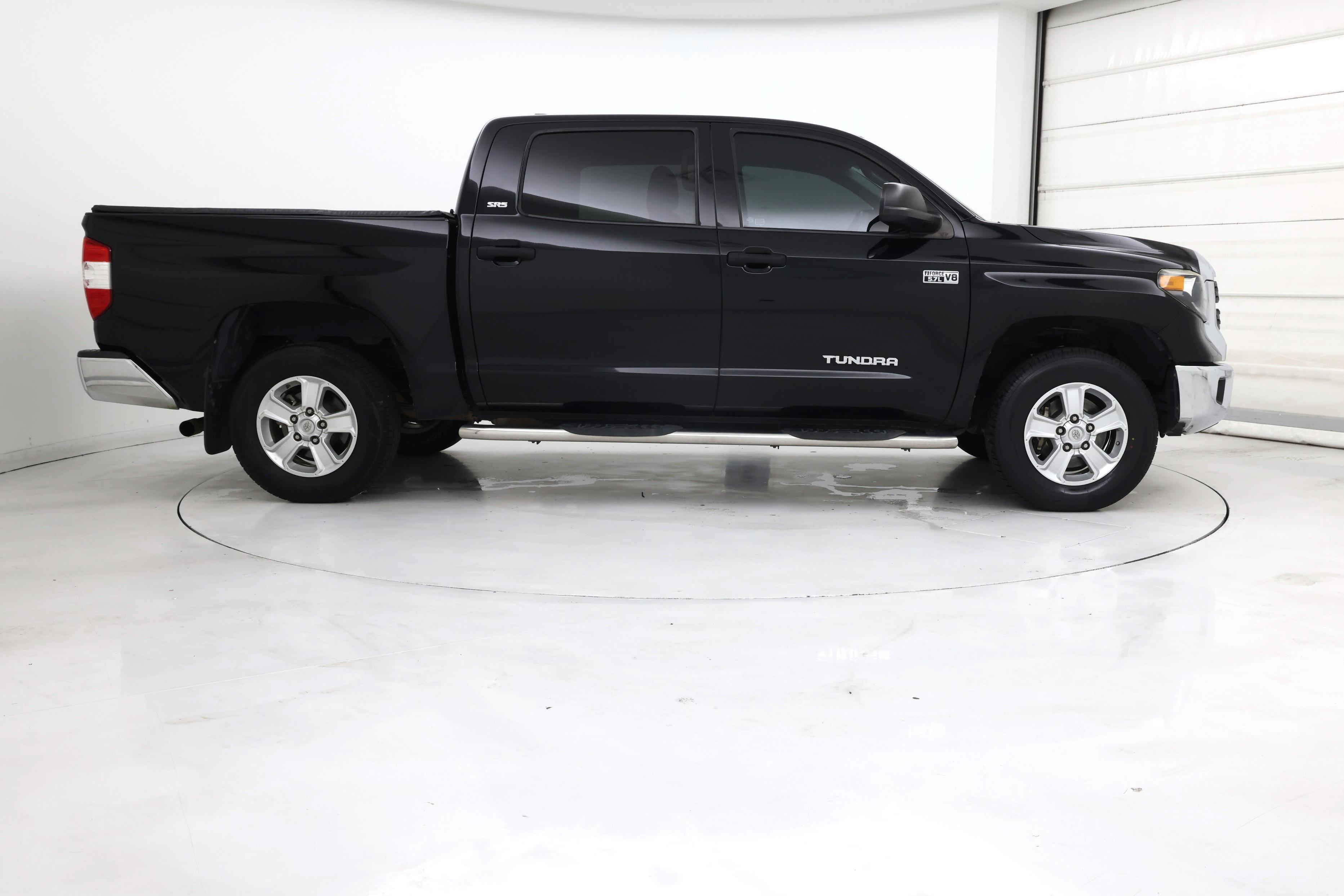 Thumbnail: 2020 Toyota Tundra - 7