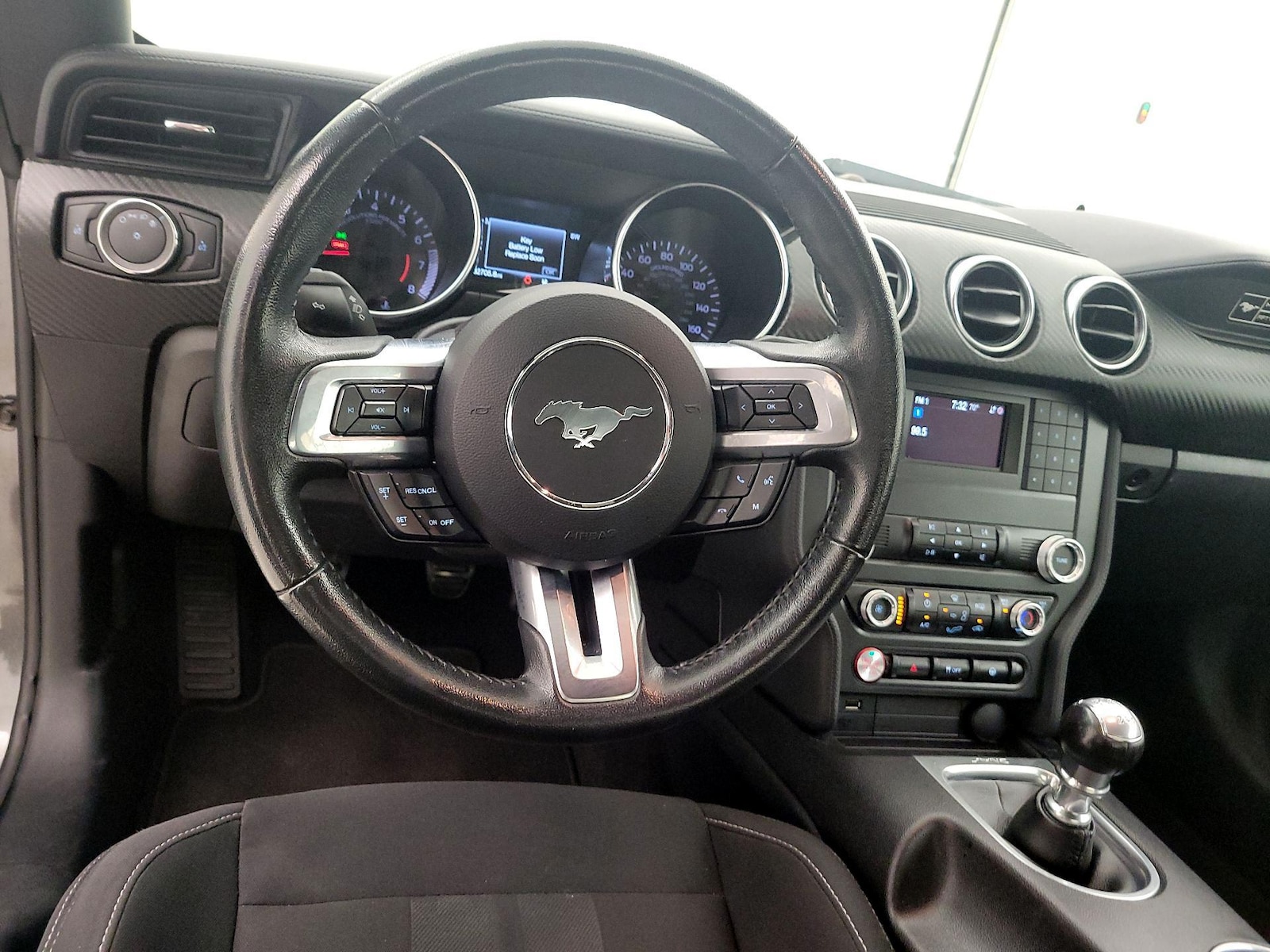 2020 Ford Mustang EcoBoost - Photo 9