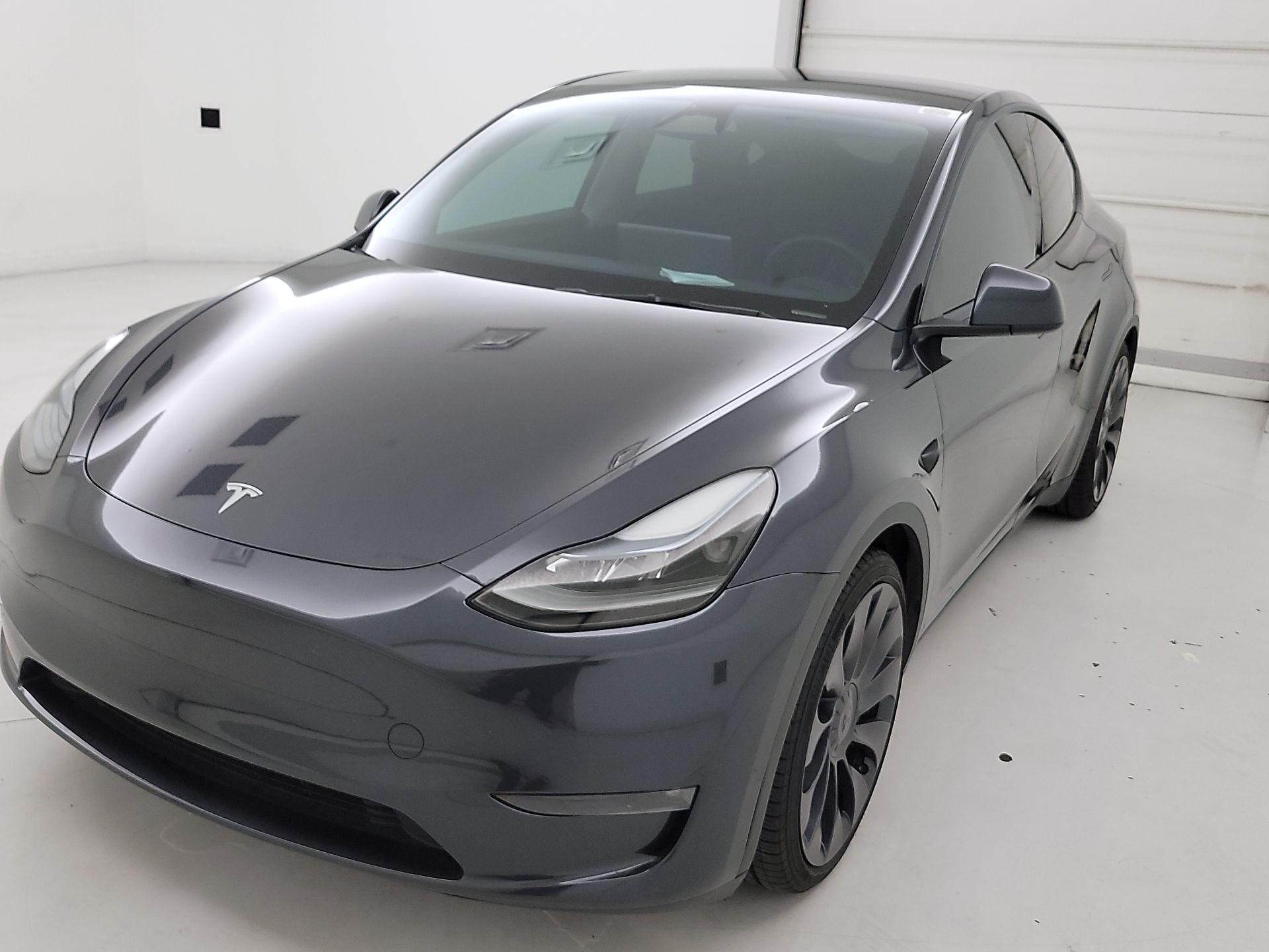 Thumbnail: 2024 Tesla Model Y - 3