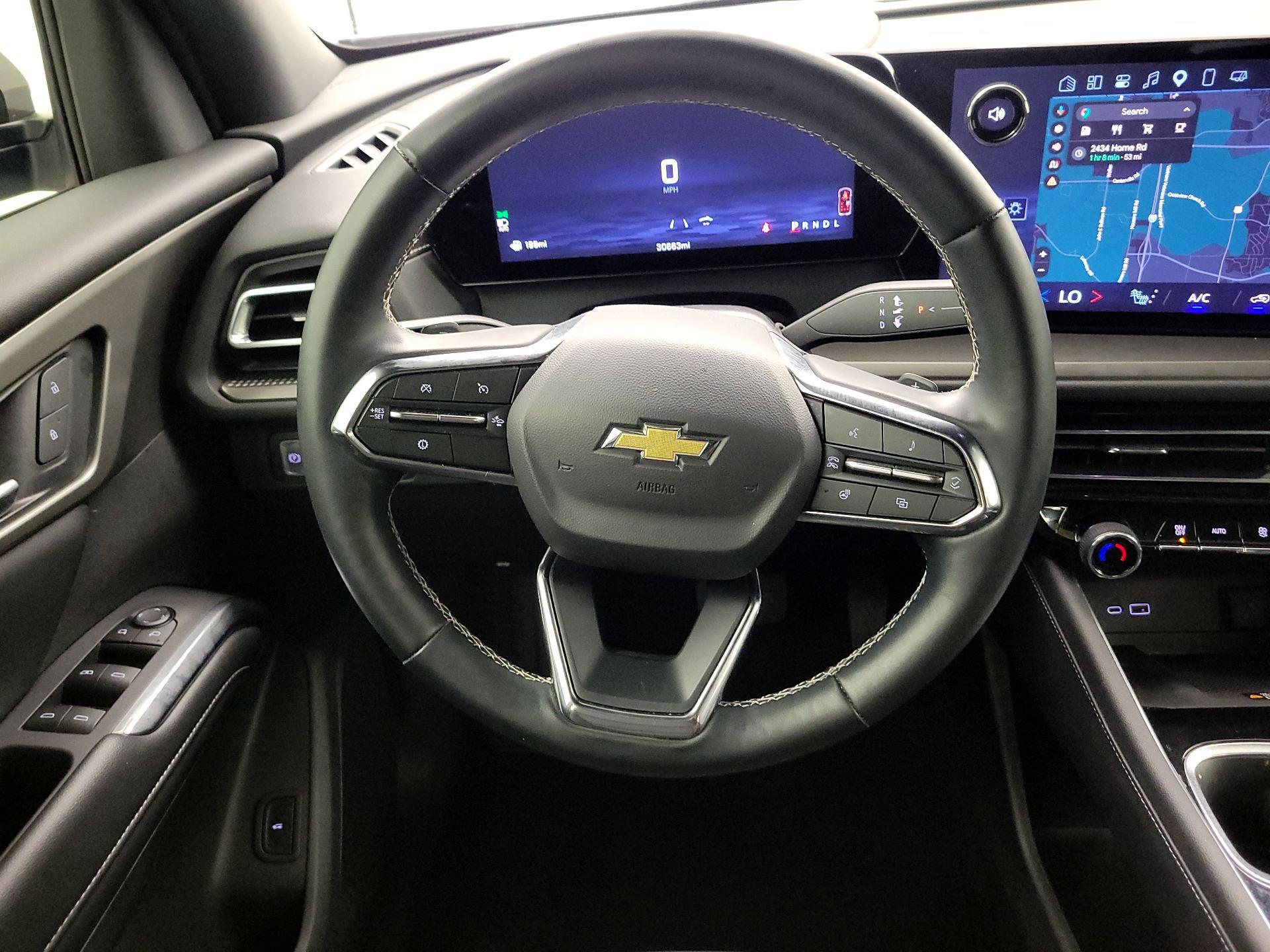 Thumbnail: 2025 Chevrolet Traverse - 10