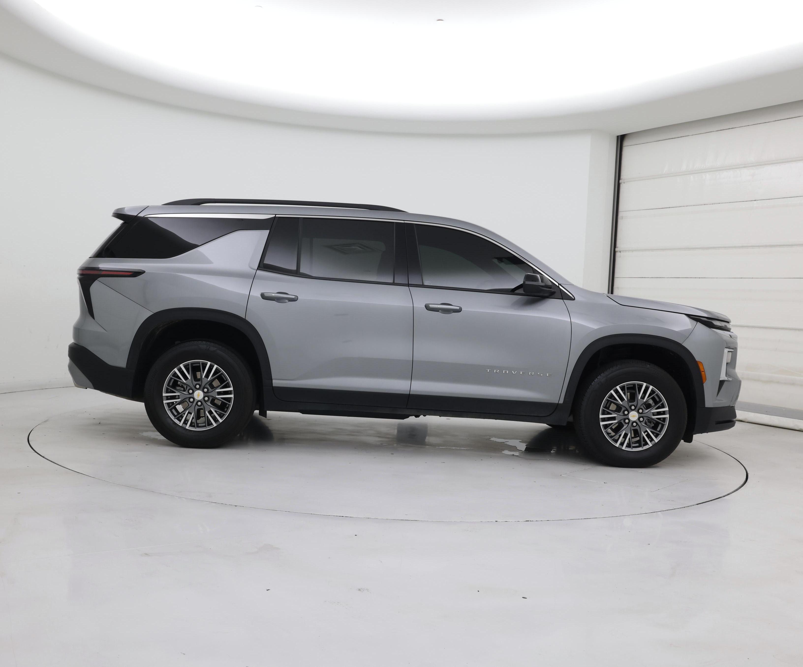 Thumbnail: 2025 Chevrolet Traverse - 7