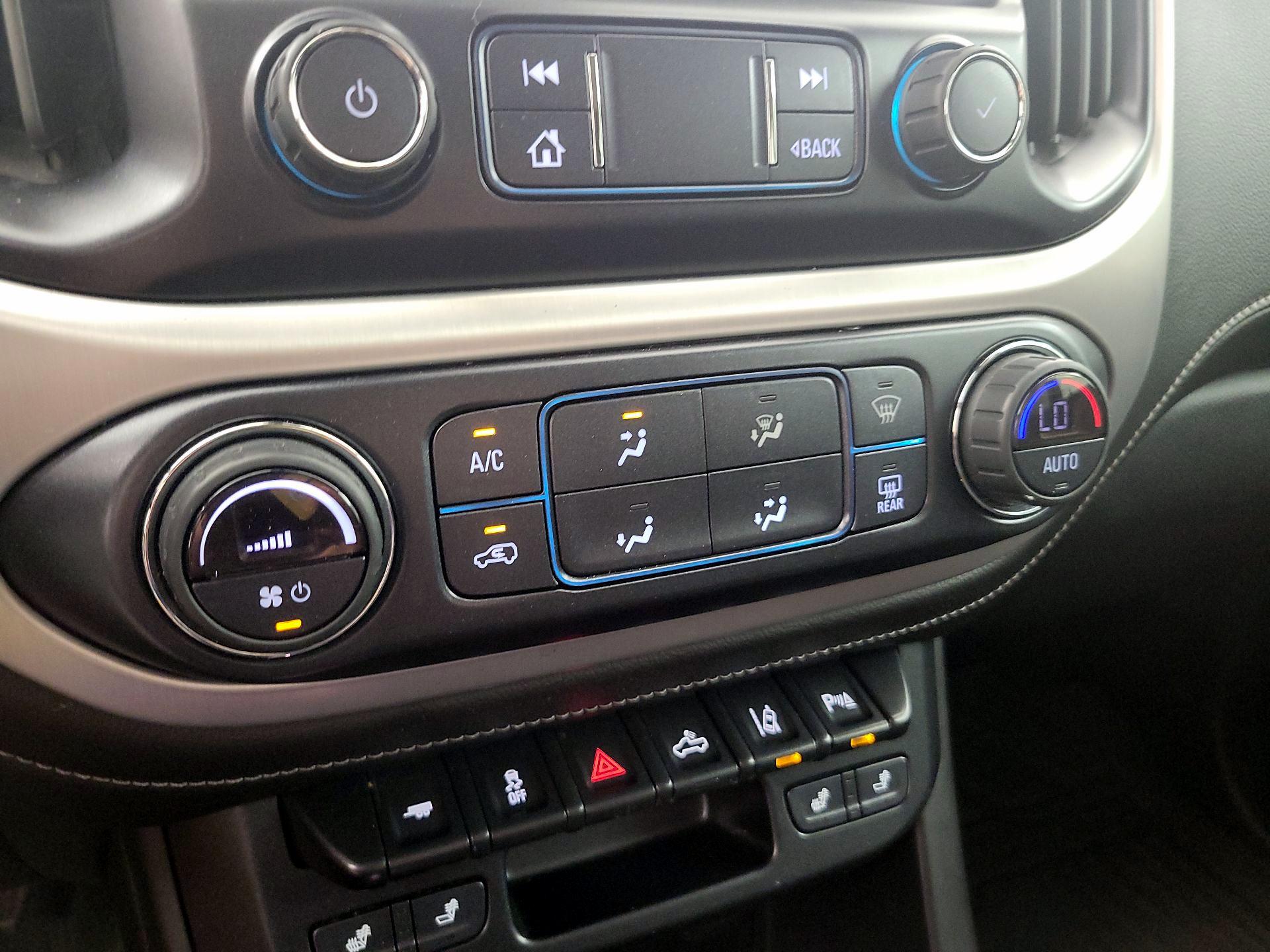 Thumbnail: 2019 GMC Canyon - 17