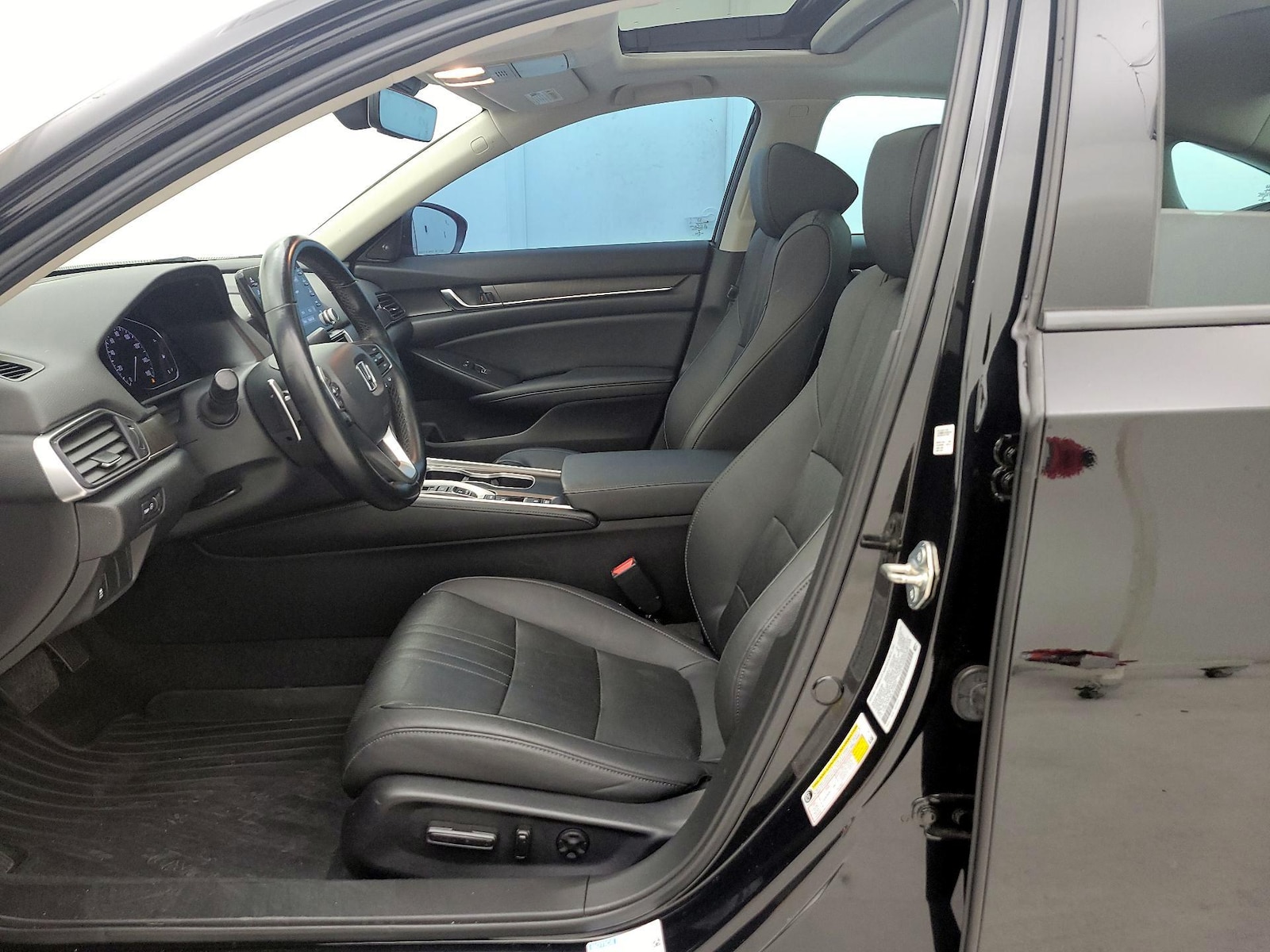 2020 Honda Accord Hybrid EX-L - Photo 12